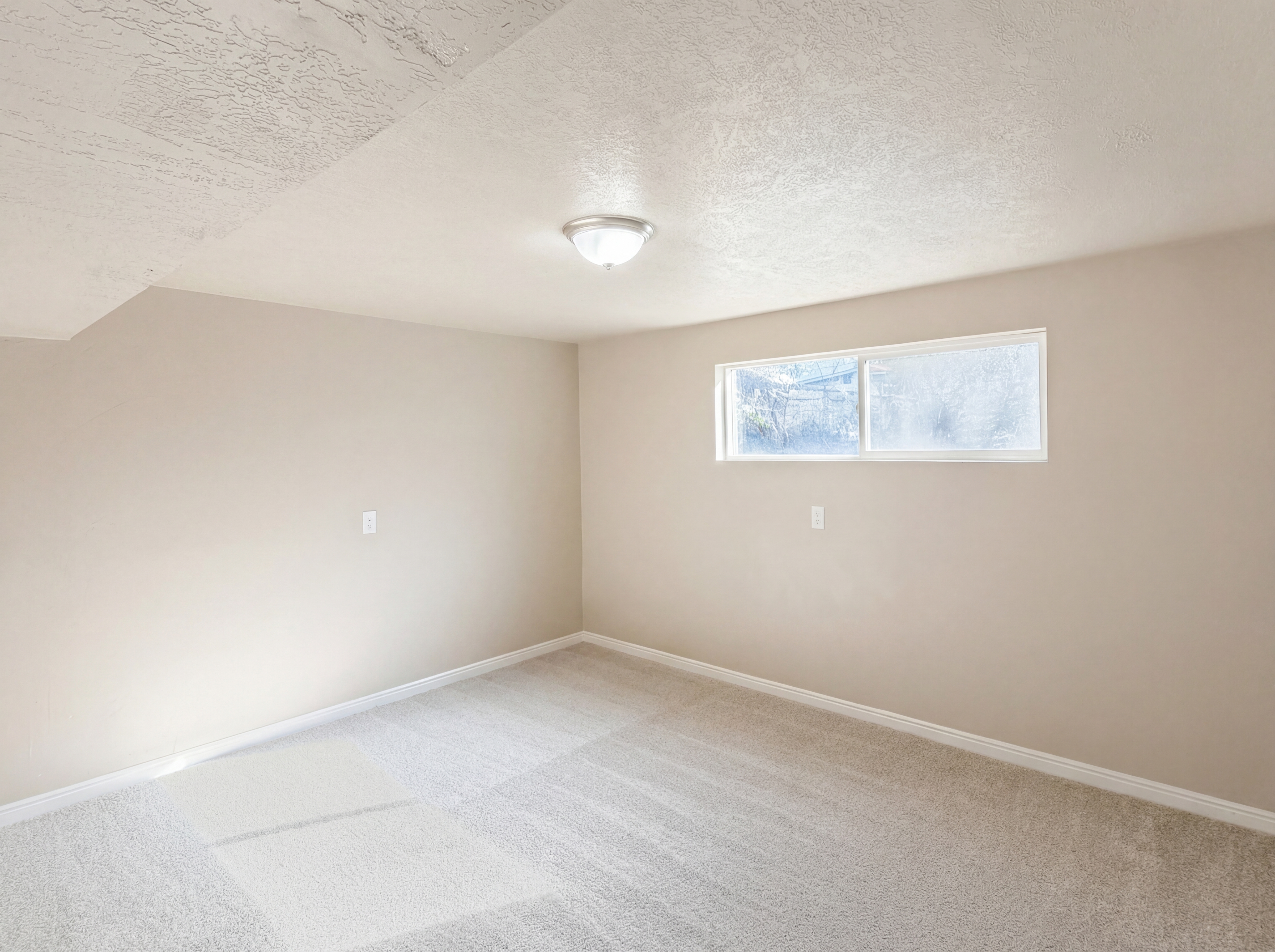 Photo 20 of 28 of 67 S 470 E, Orem, UT