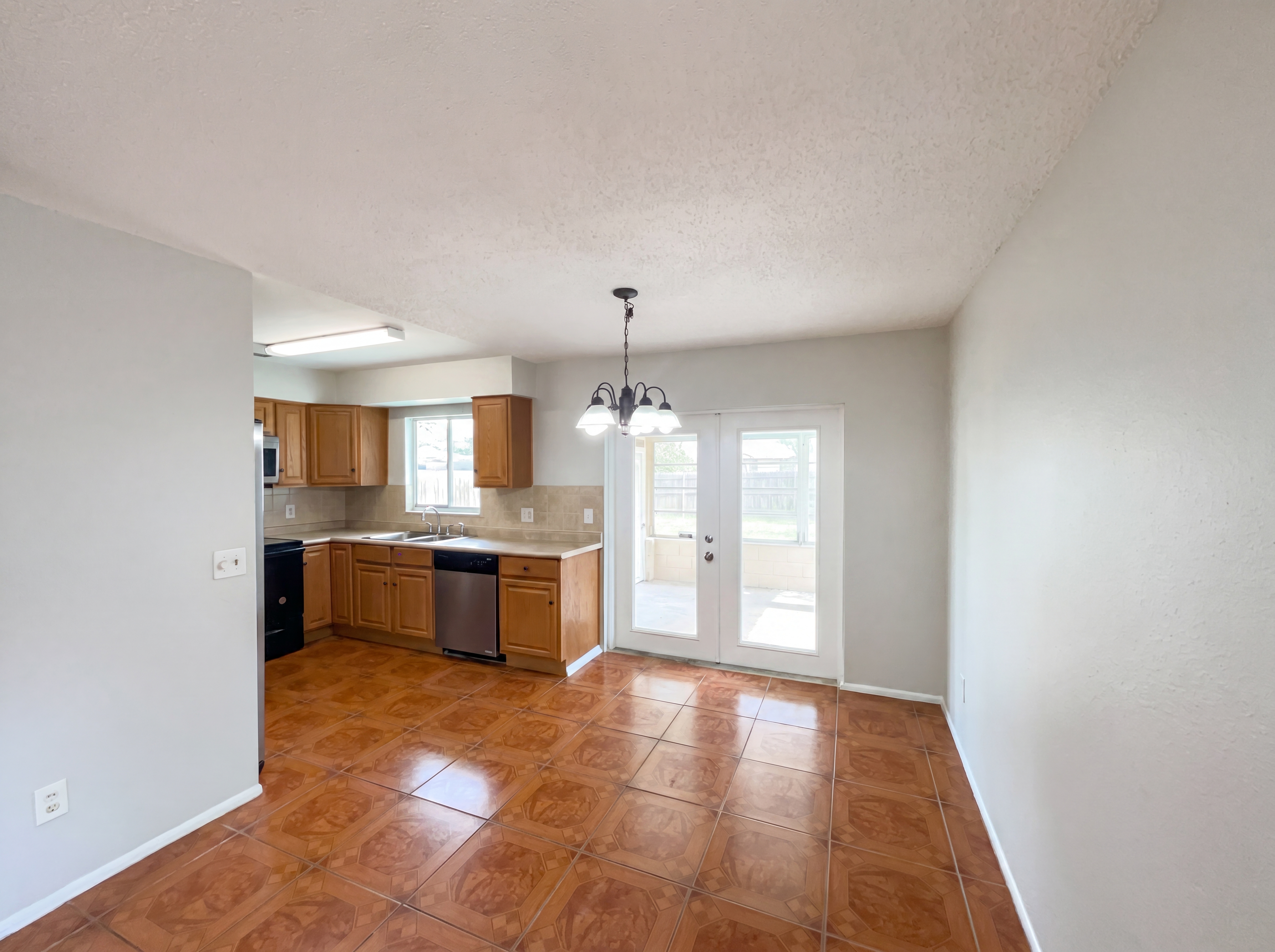 Photo 6 of 27 of 4805 Beacon St, Orlando, FL