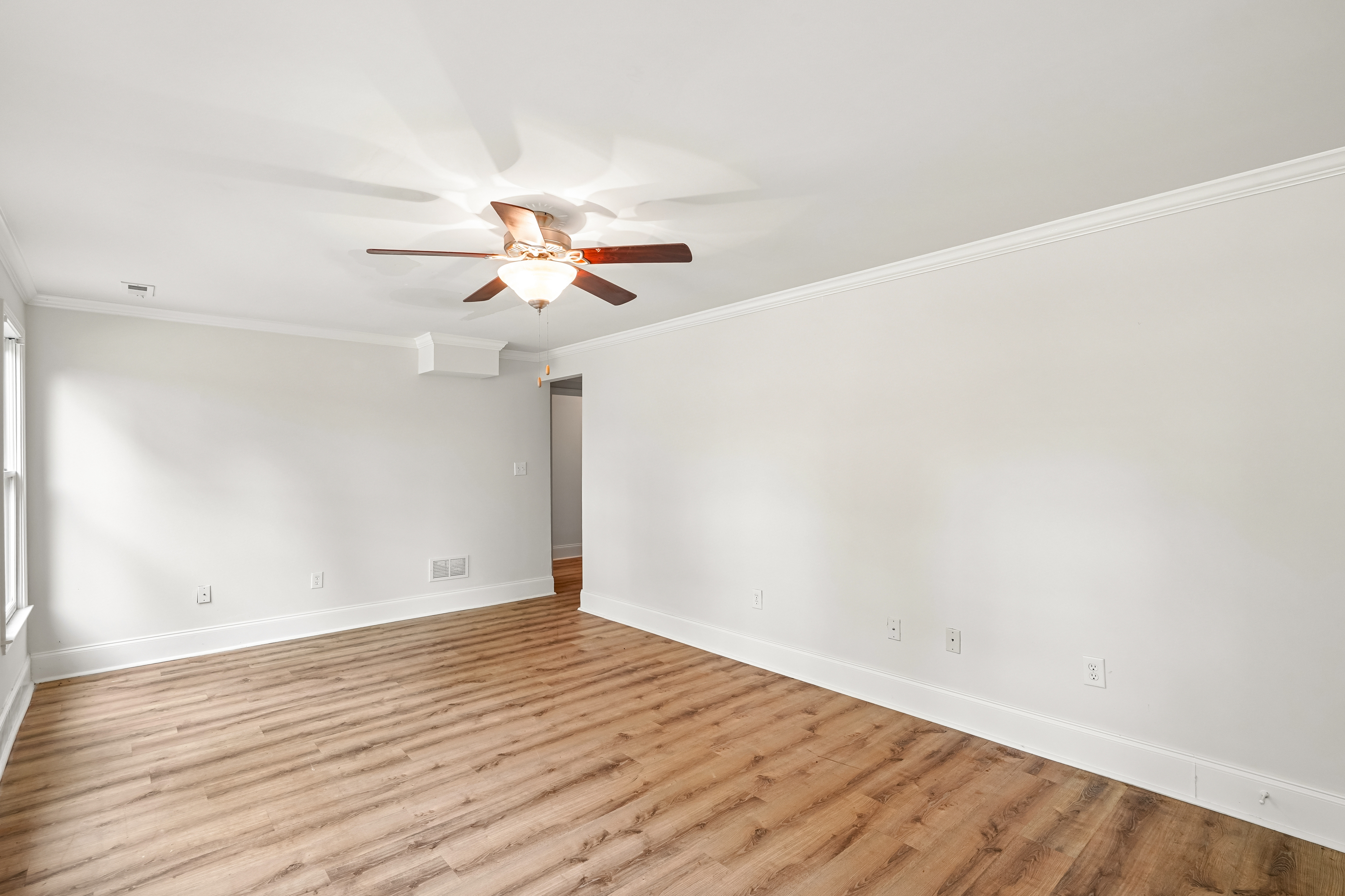 Photo 3 of 60 of 7880 Gable Dr, Douglasville, GA