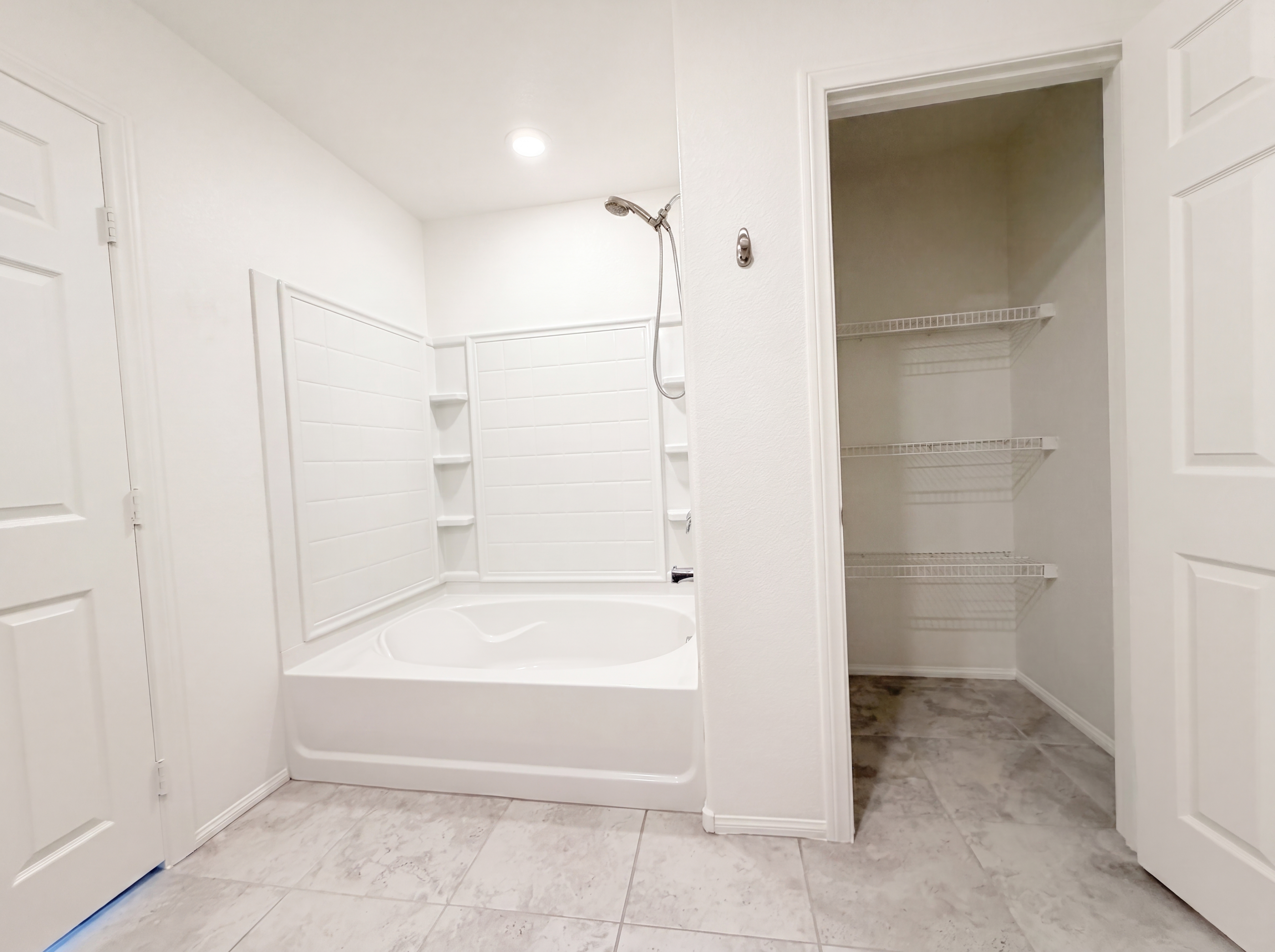 Photo 31 of 43 of 932 E Dorrell Ln, North Las Vegas, NV