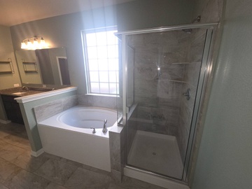 Photo 6 of 39 of 3001 Gilchrist Dr, Lorena, TX