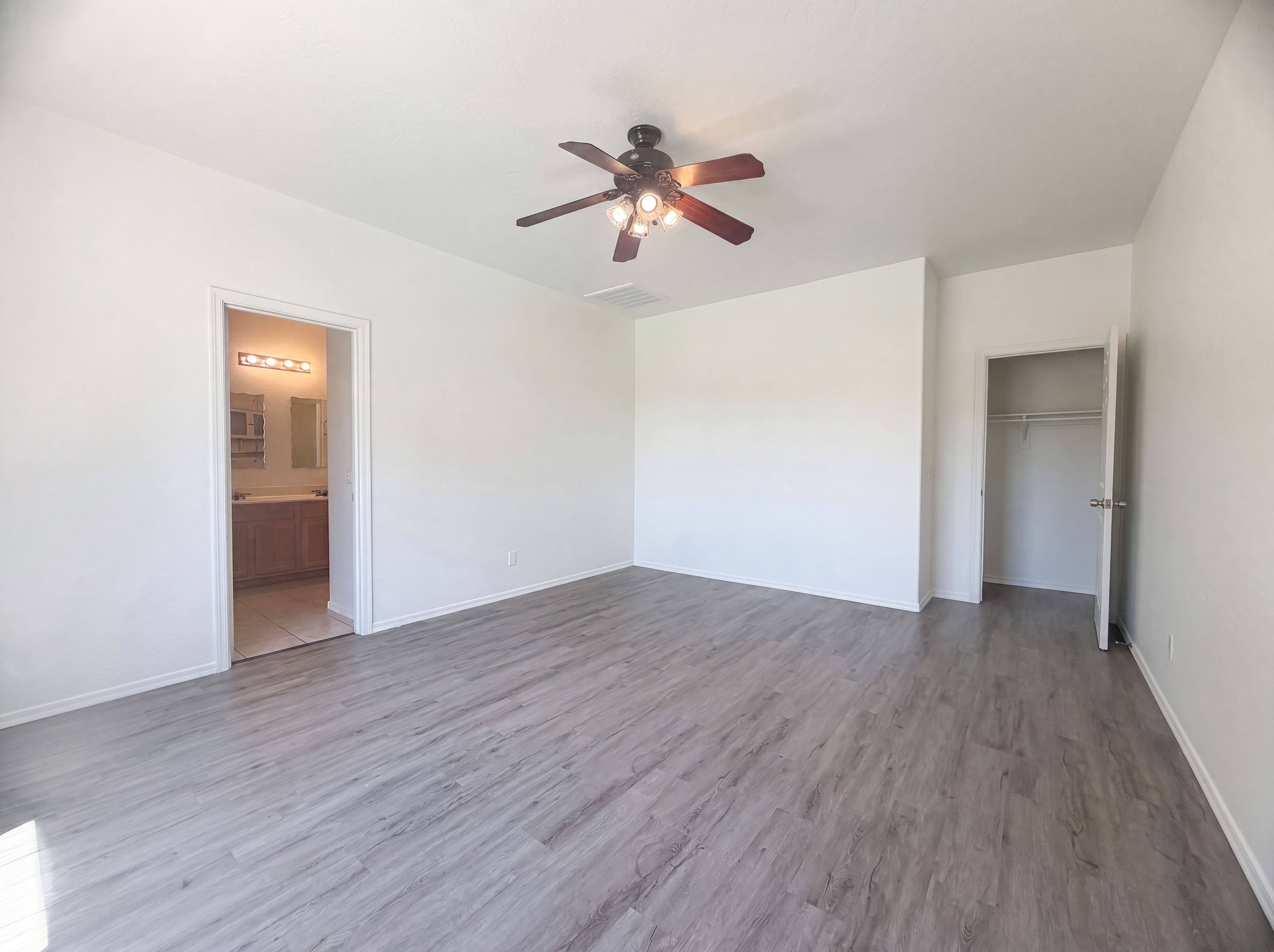Photo 4 of 18 of 40282 N Przewalski St, San Tan Valley, AZ