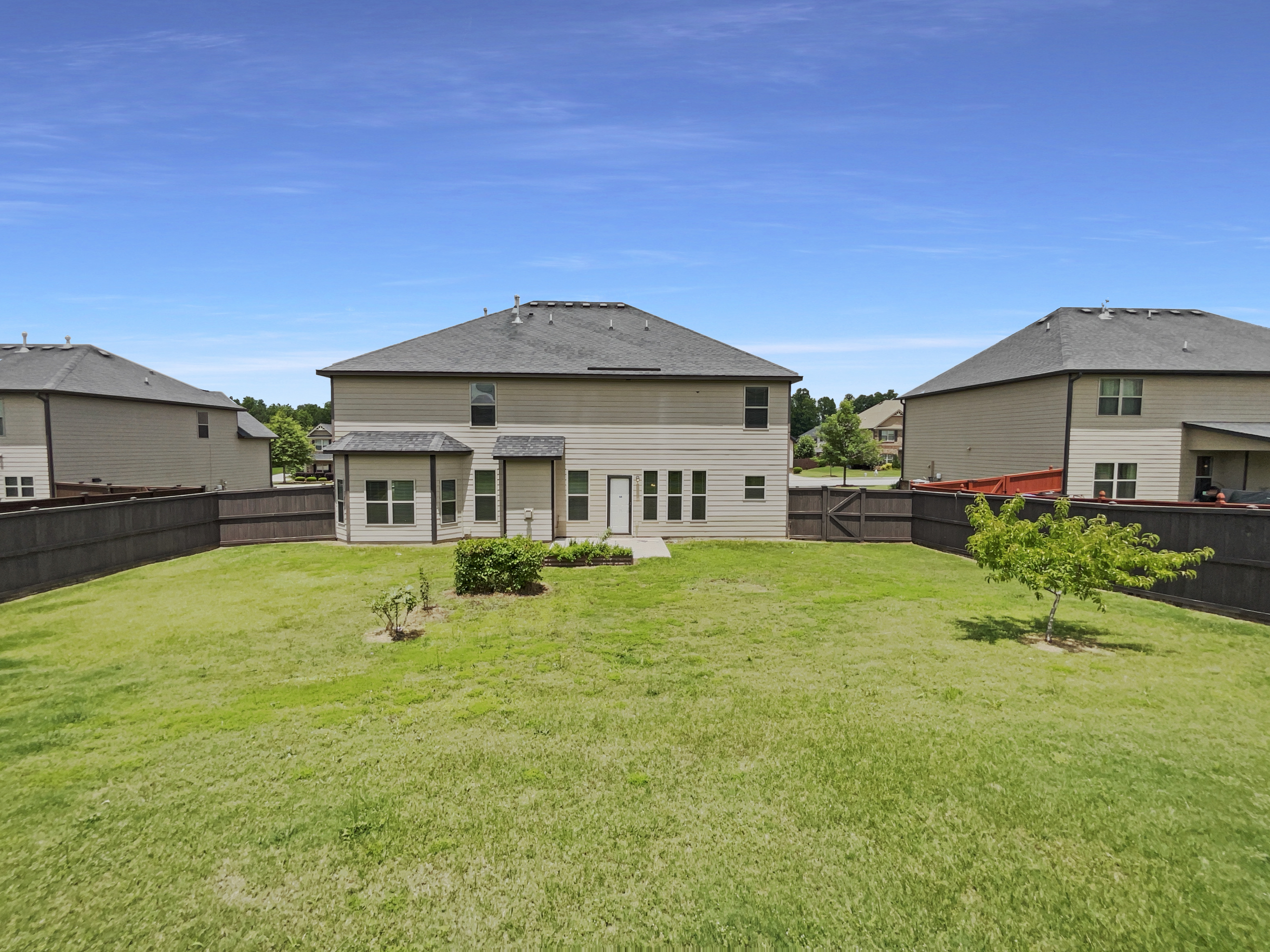 Photo 57 of 64 of 622 Madison Park Dr, Grayson, GA