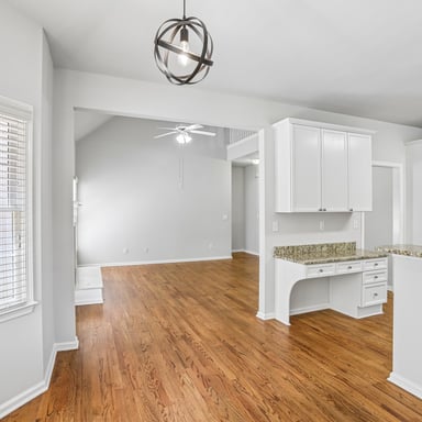 Property photo 3 of 199 Pine Cres