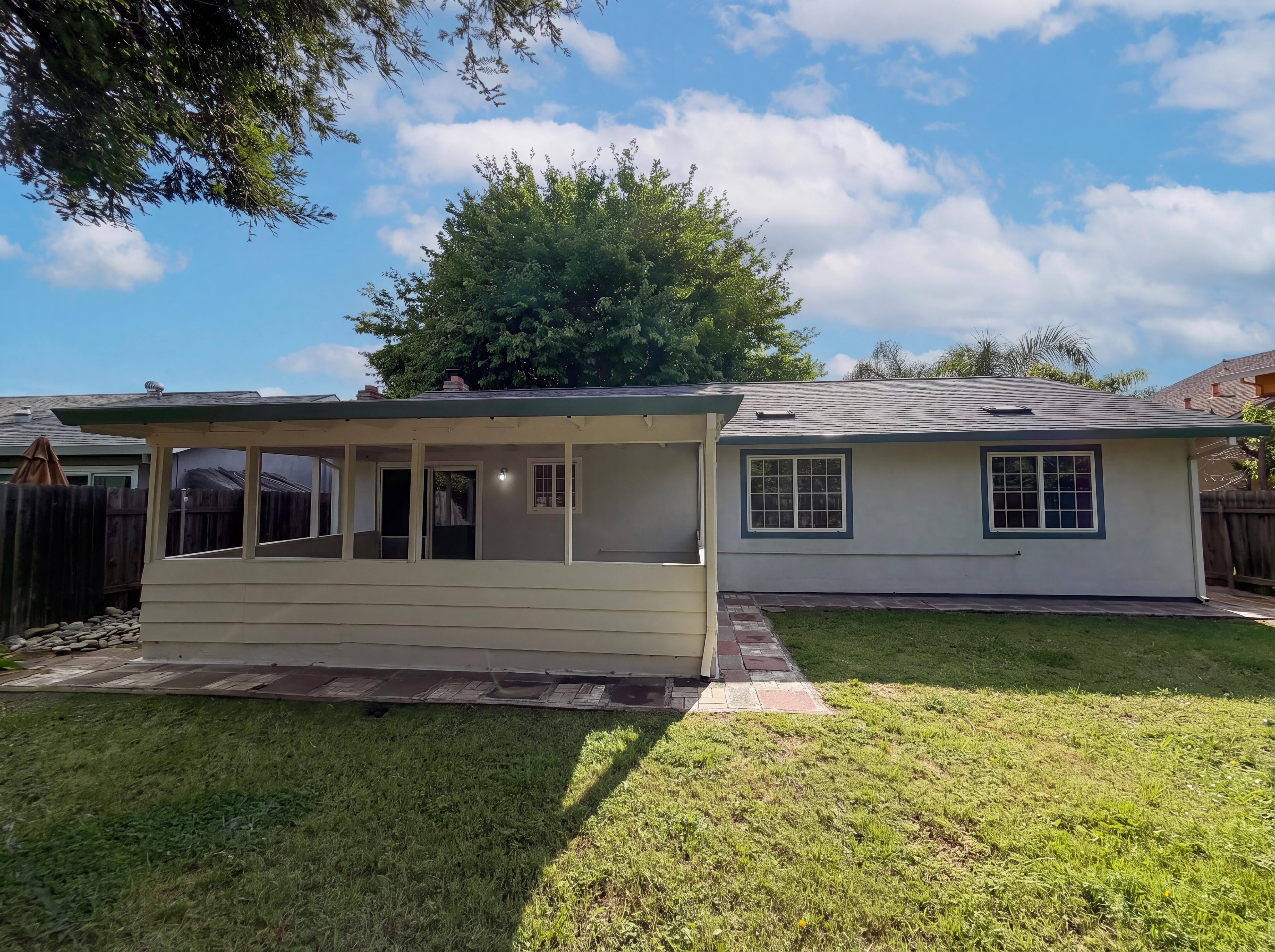 Photo 5 of 33 of 3495 Cattle Dr, Sacramento, CA