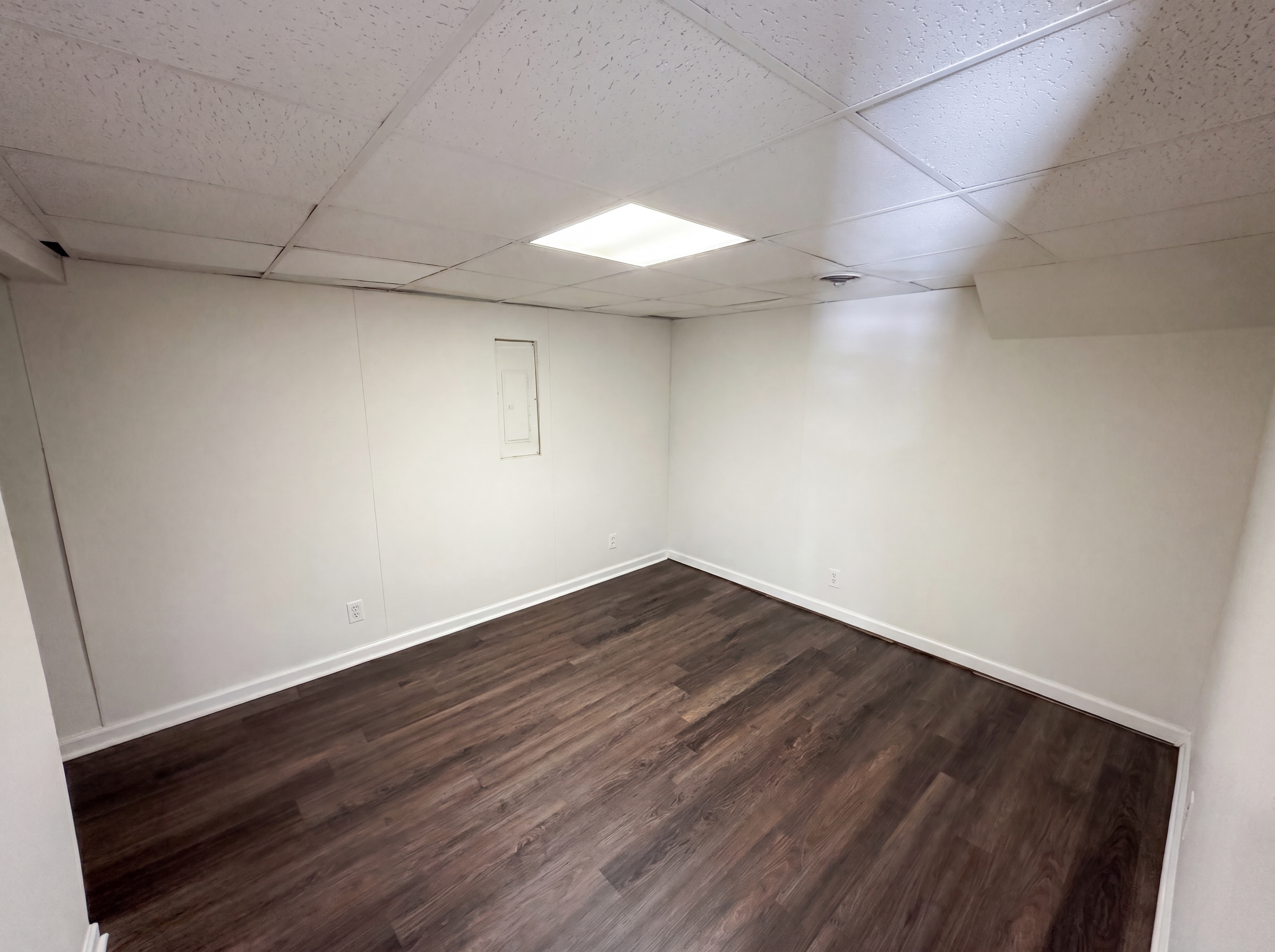 Photo 10 of 33 of 2904 Marlin Dr, Atlanta, GA