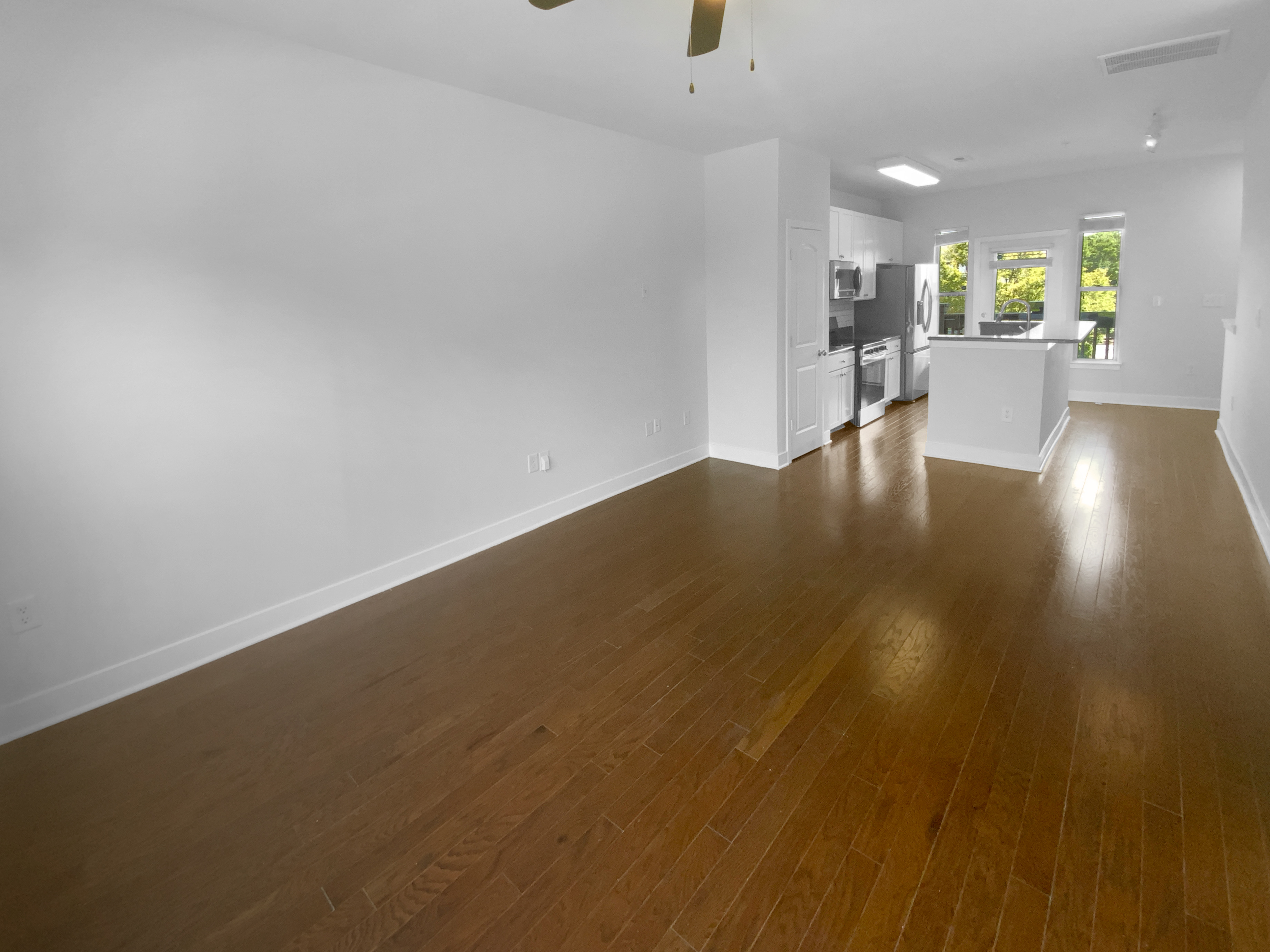Photo 3 of 25 of 1031 Skyline View Way, Charlotte, NC