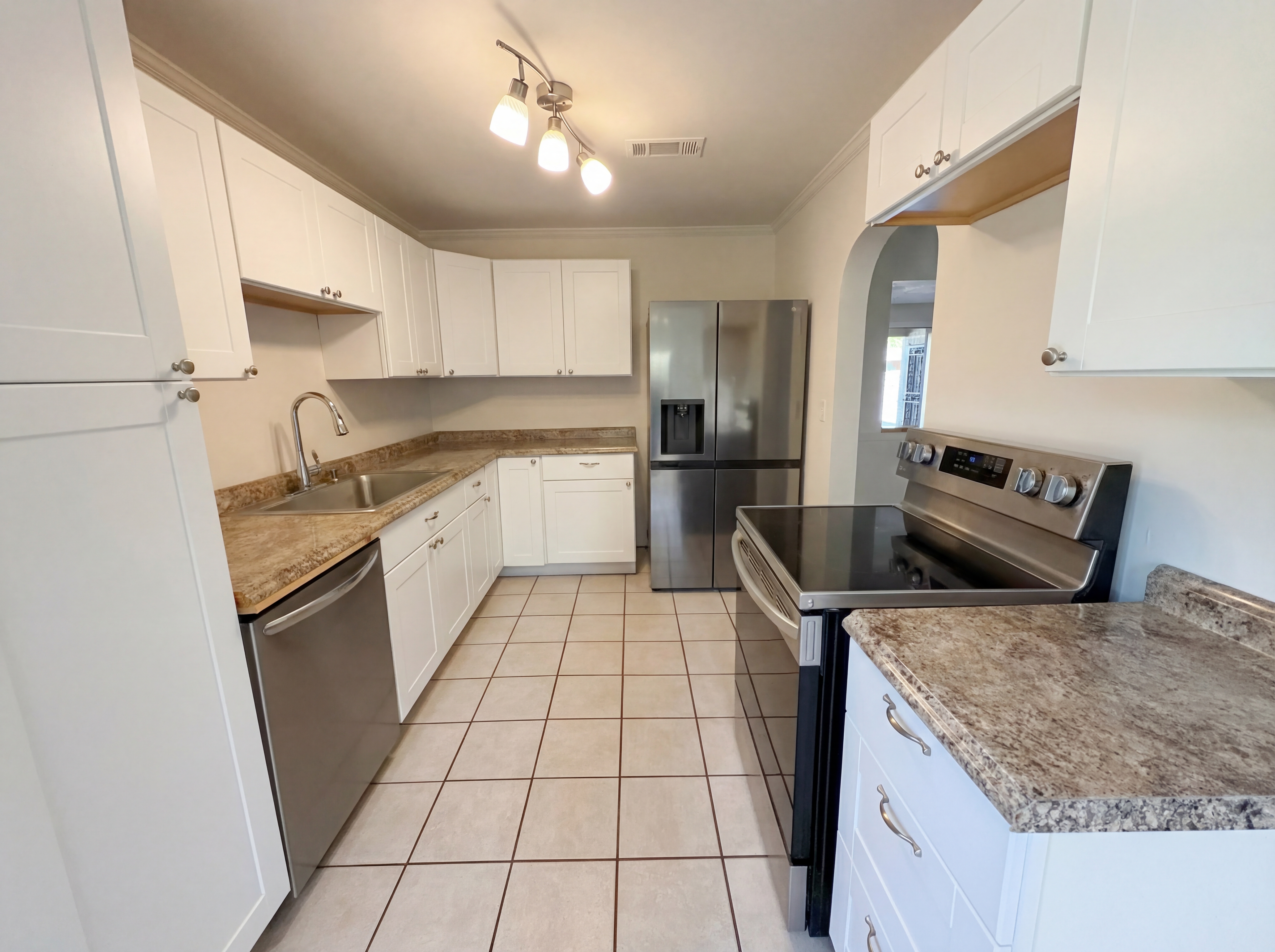 Photo 2 of 26 of 5414 Coppedge Ave, Jacksonville, FL