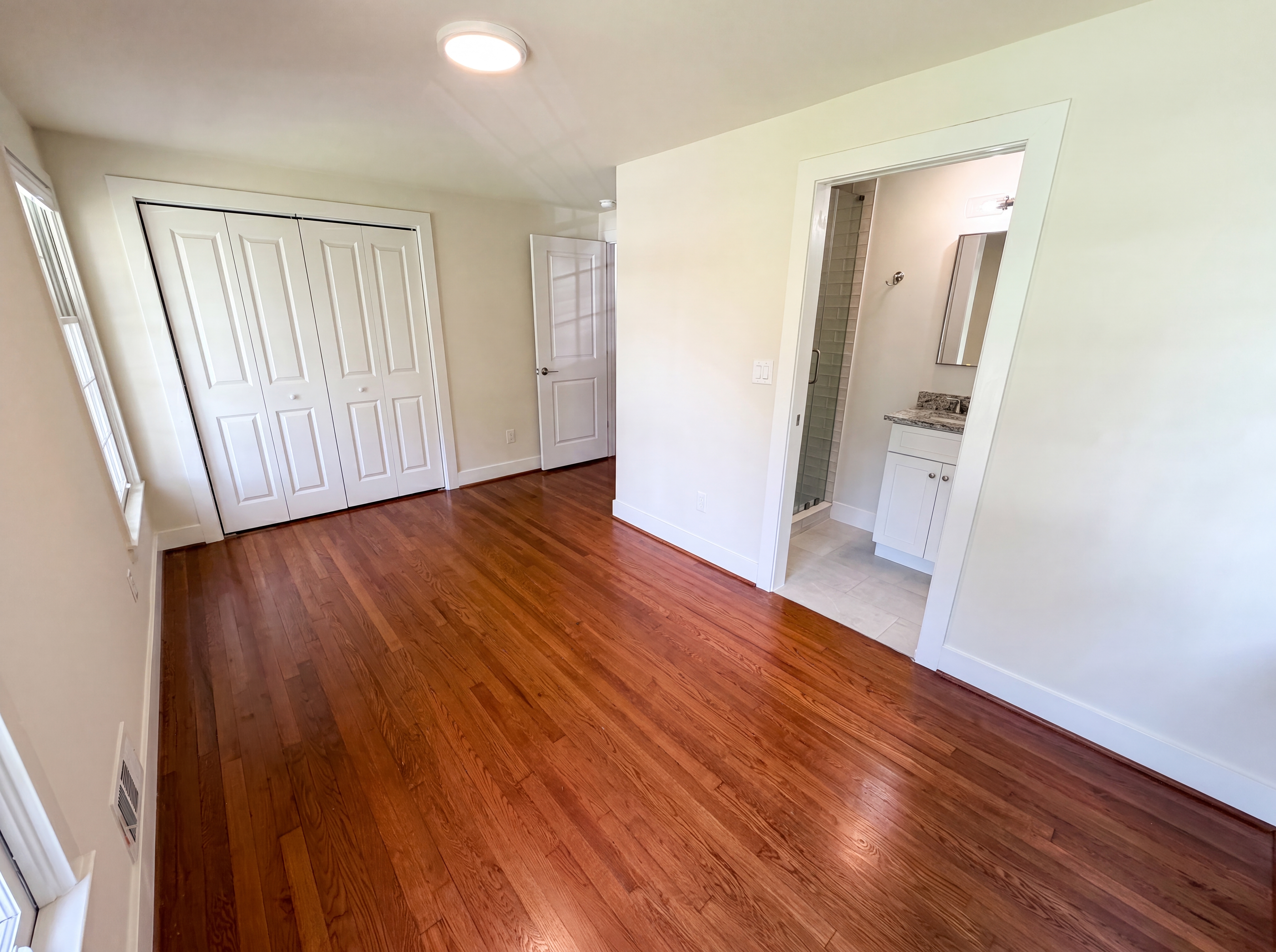 Photo 14 of 23 of 2320 Capehart Cir NE, Atlanta, GA