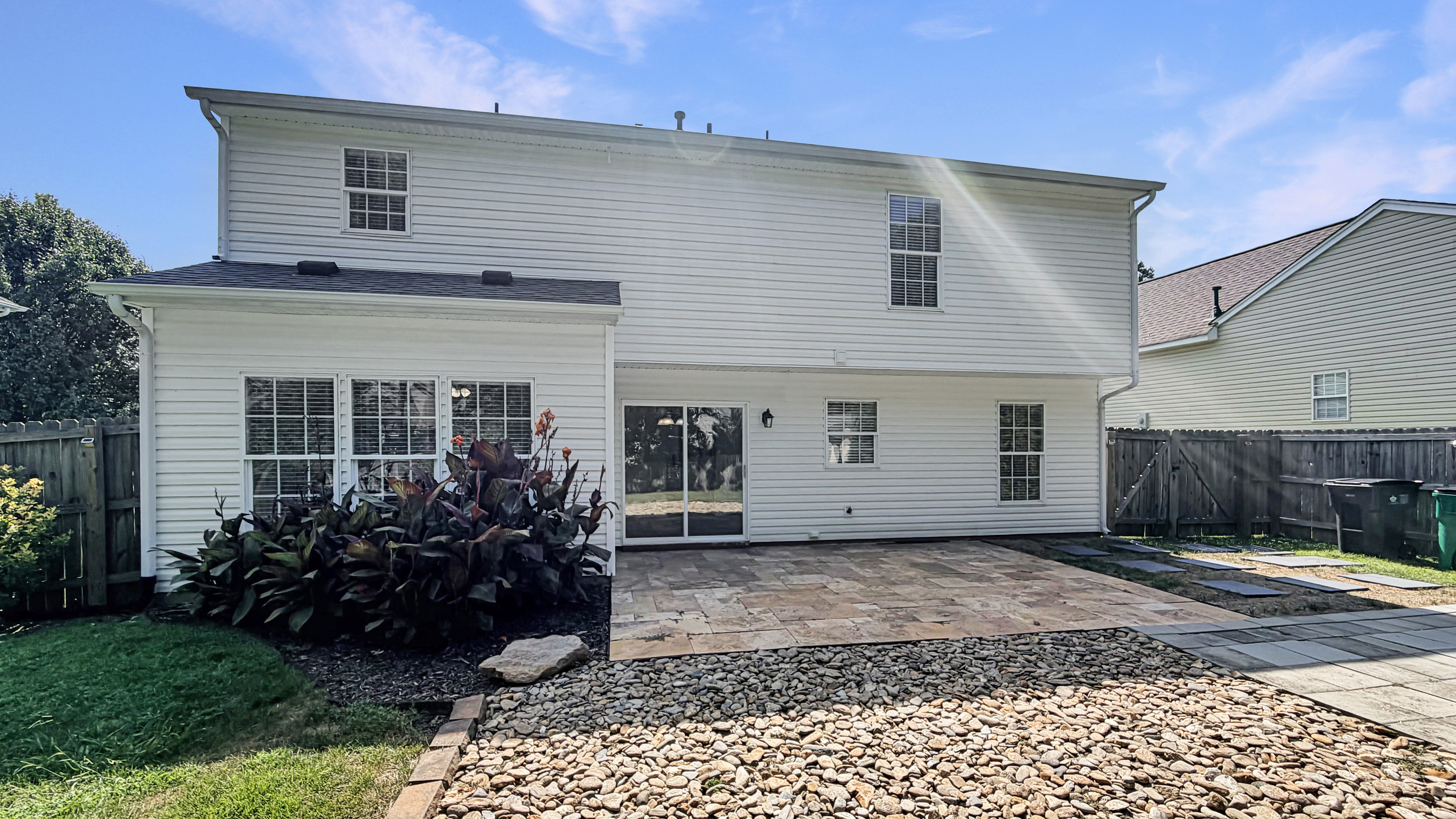 Photo 10 of 23 of 9334 Arbor Creek Dr, Charlotte, NC