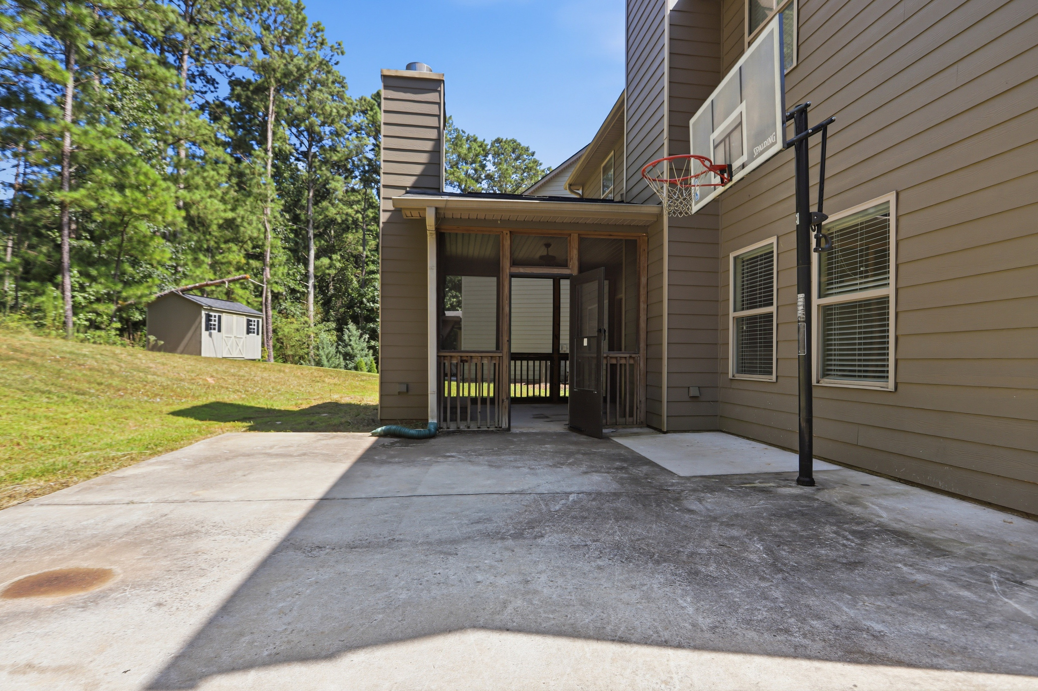 Photo 37 of 44 of 157 Ashbury Cir, Dallas, GA
