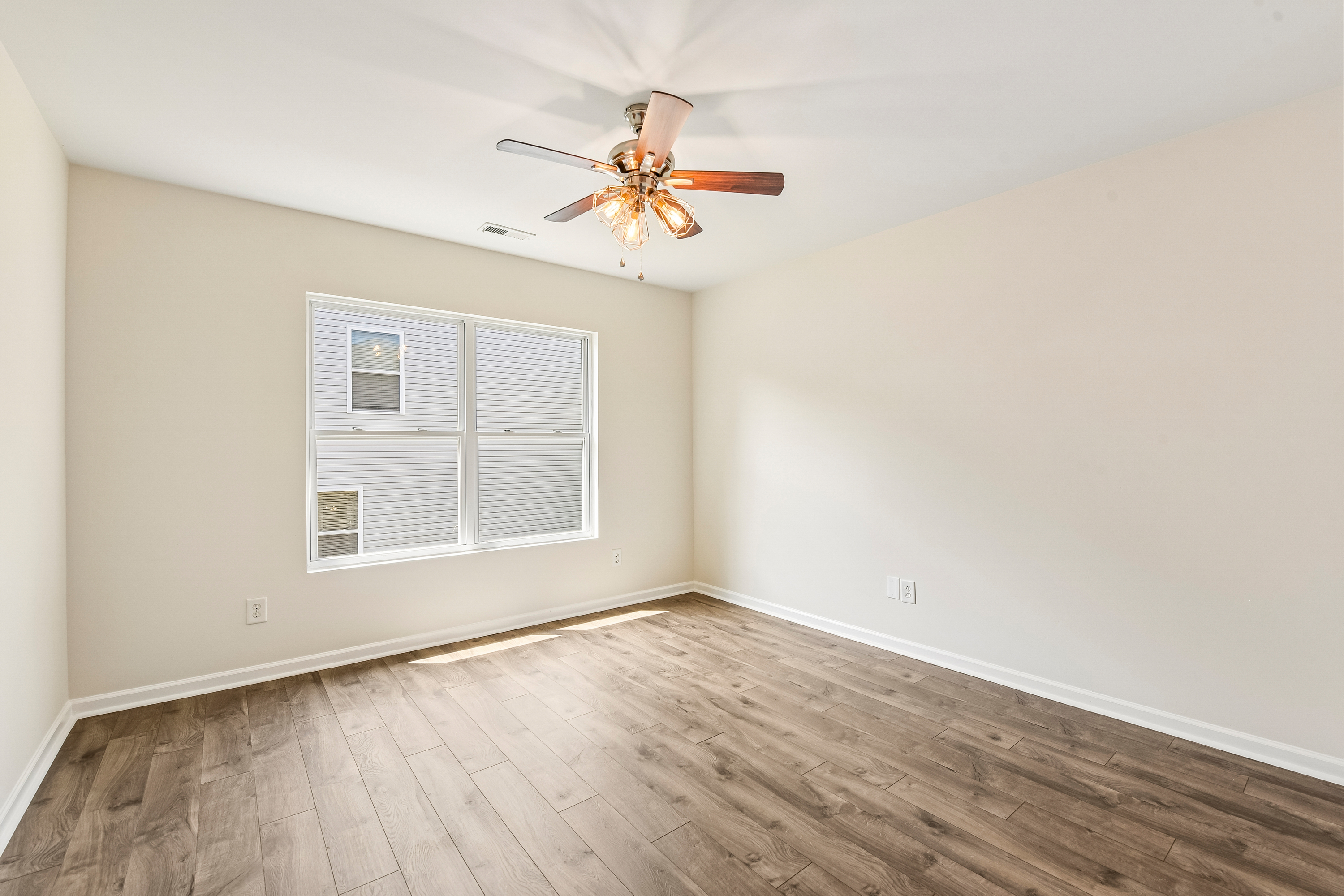 Photo 33 of 41 of 426 Garden Grove Rd, Fort Mill, SC