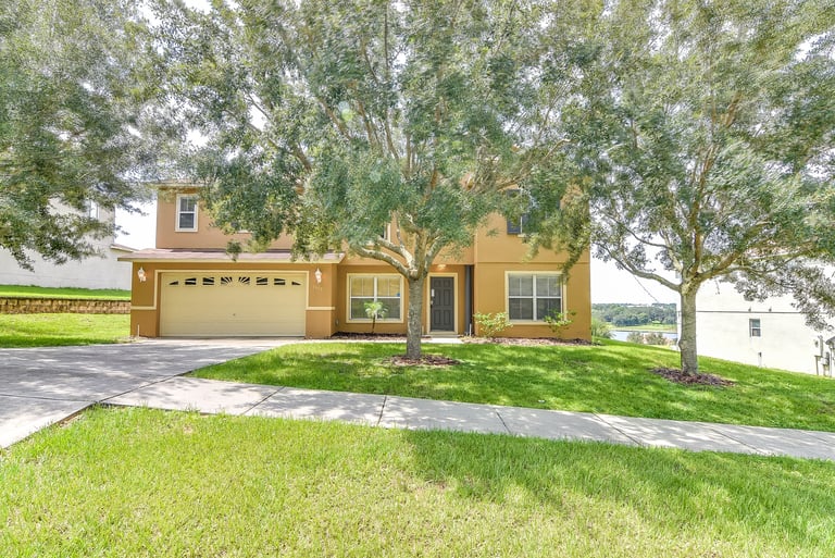 Photo 1 of 27 - 1519 Pier St, Clermont, FL 34711