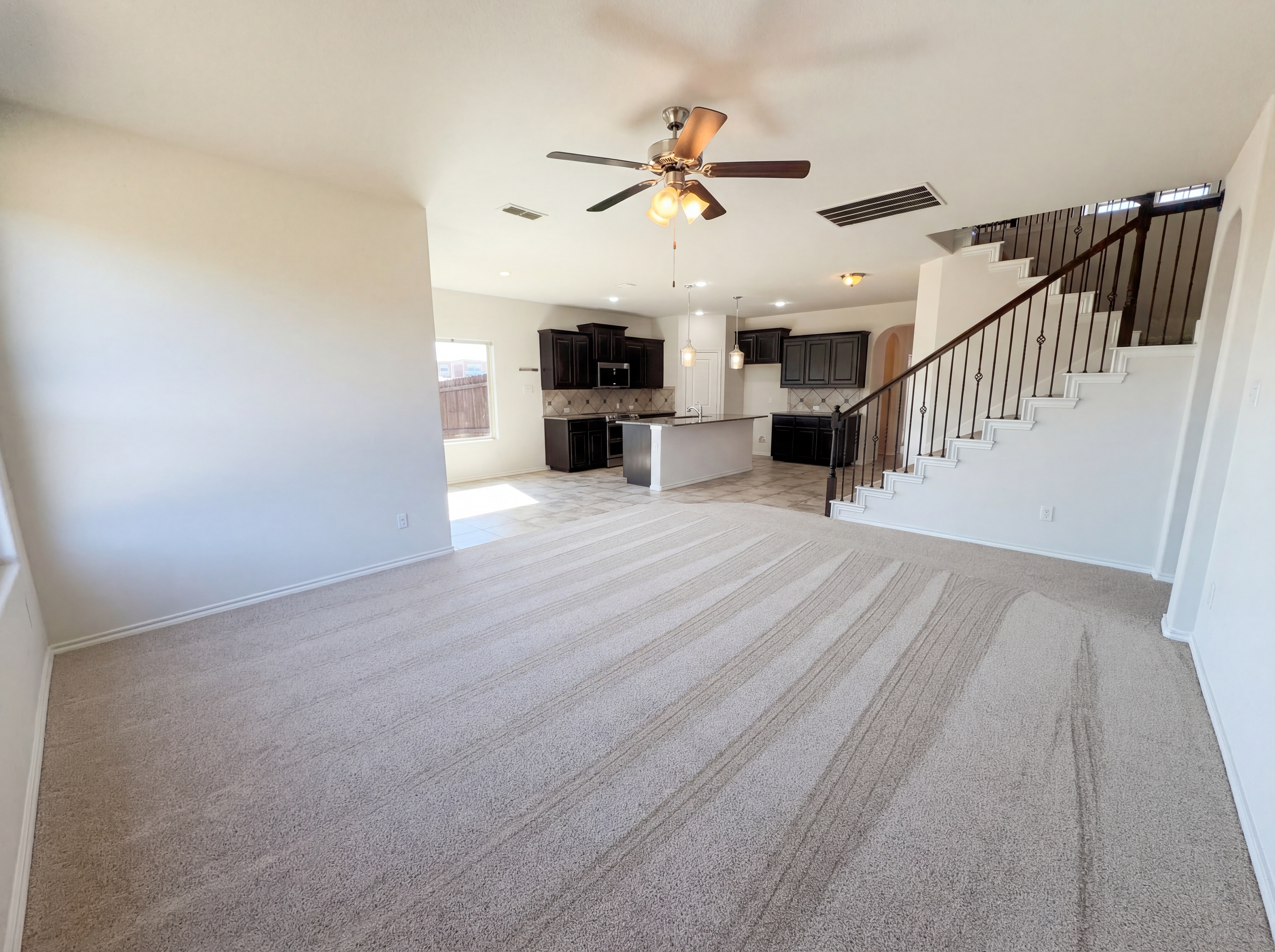 Photo 16 of 32 of 13824 Langston Lake Dr, Fort Worth, TX