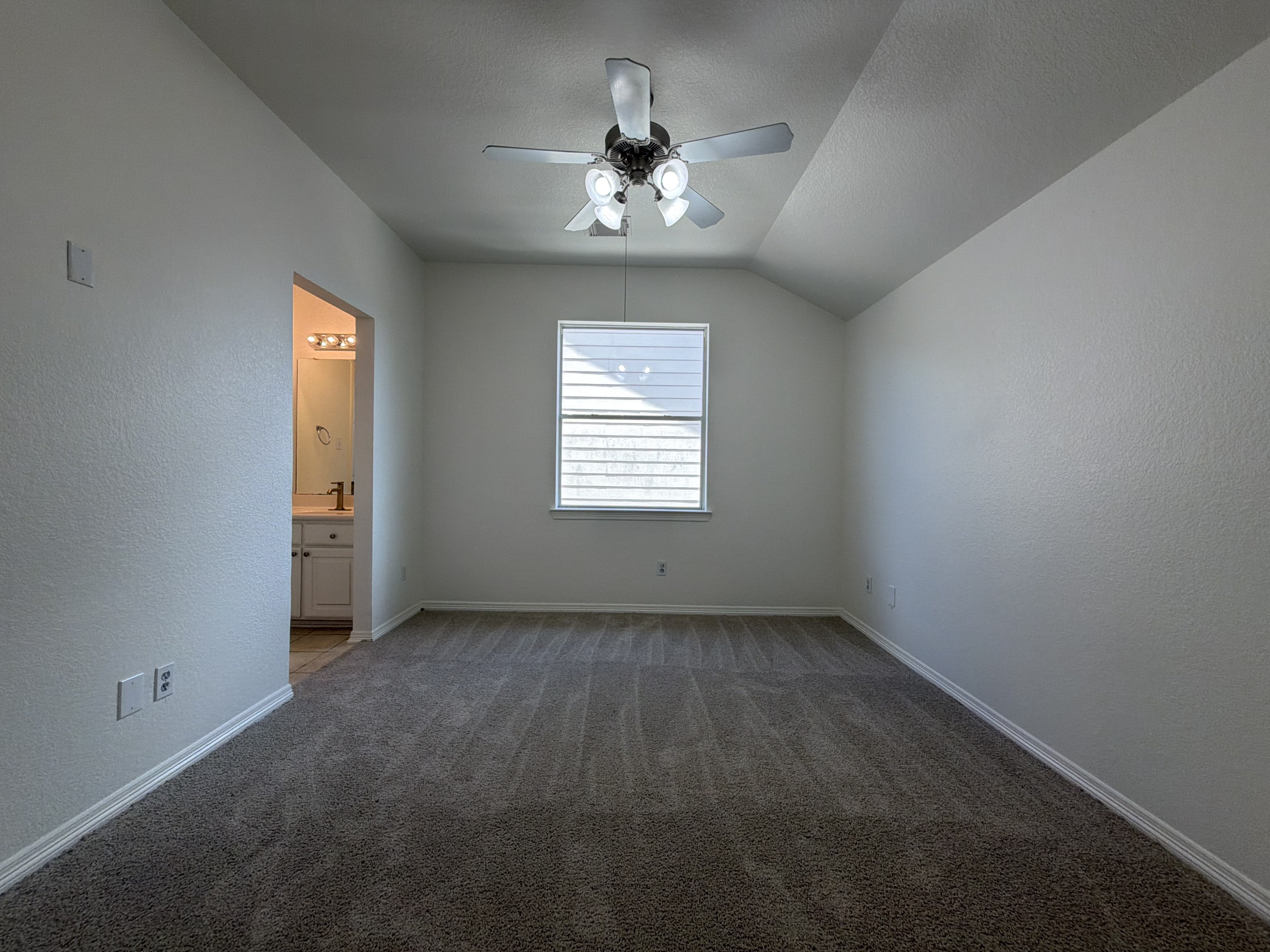 Photo 25 of 40 of 25719 Shady Spruce Ln, Katy, TX