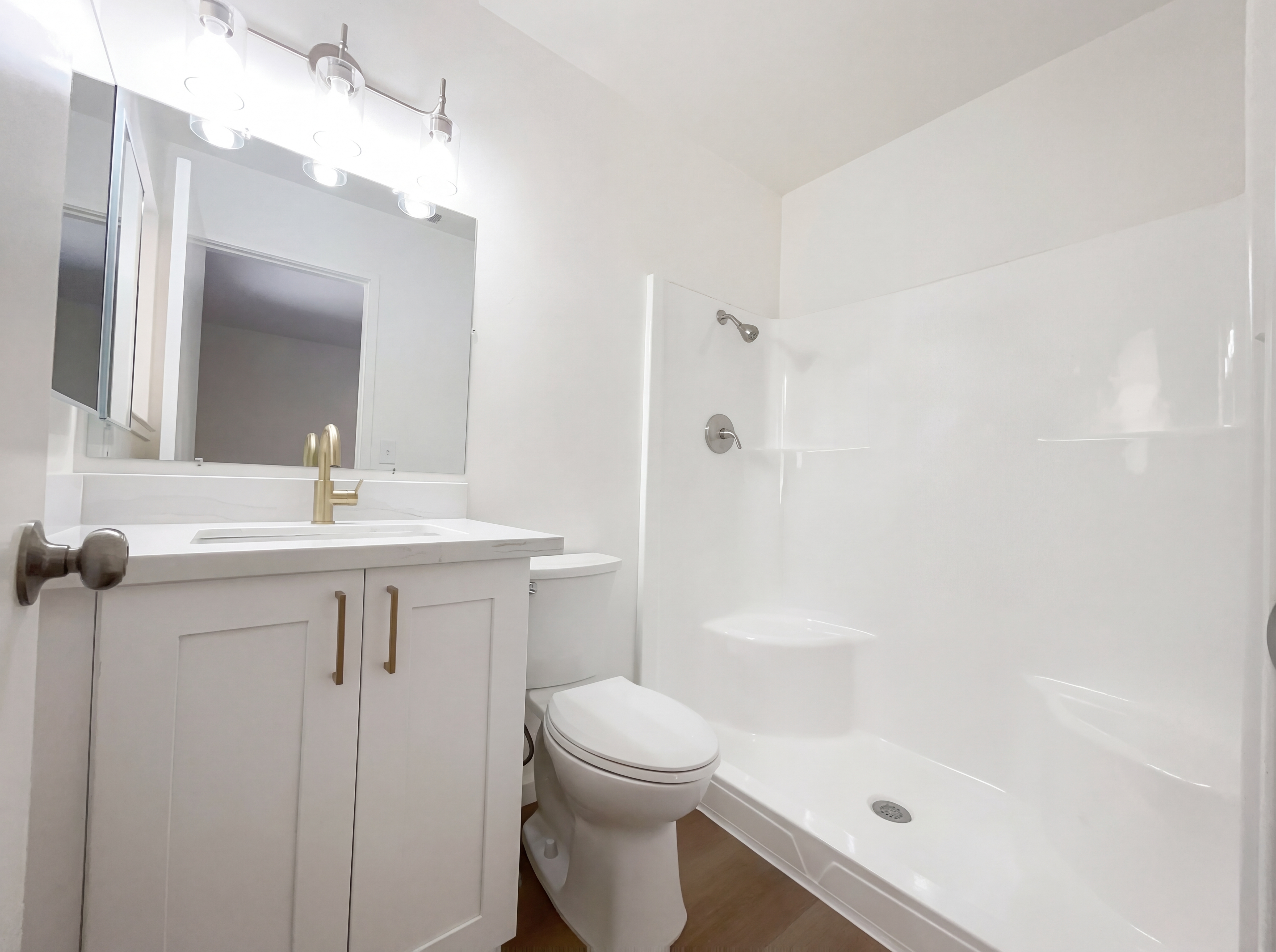 Photo 16 of 20 of 8271 Moorhaven Way, Sacramento, CA