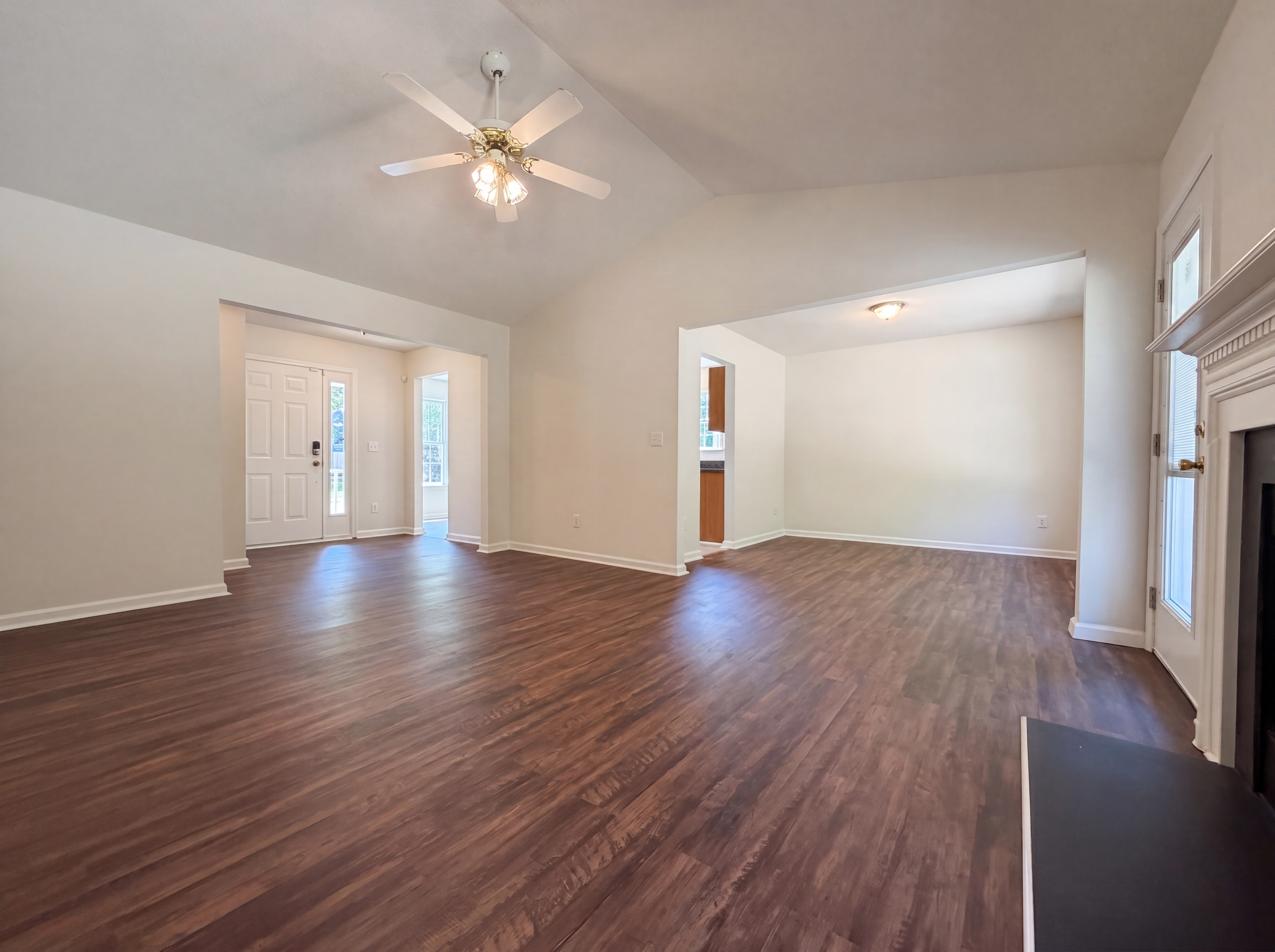 Photo 15 of 20 of 301 Hocutt Dr, Clayton, NC