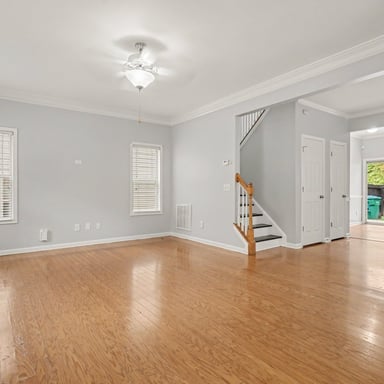 Property photo 3 of 202 W Marietta St