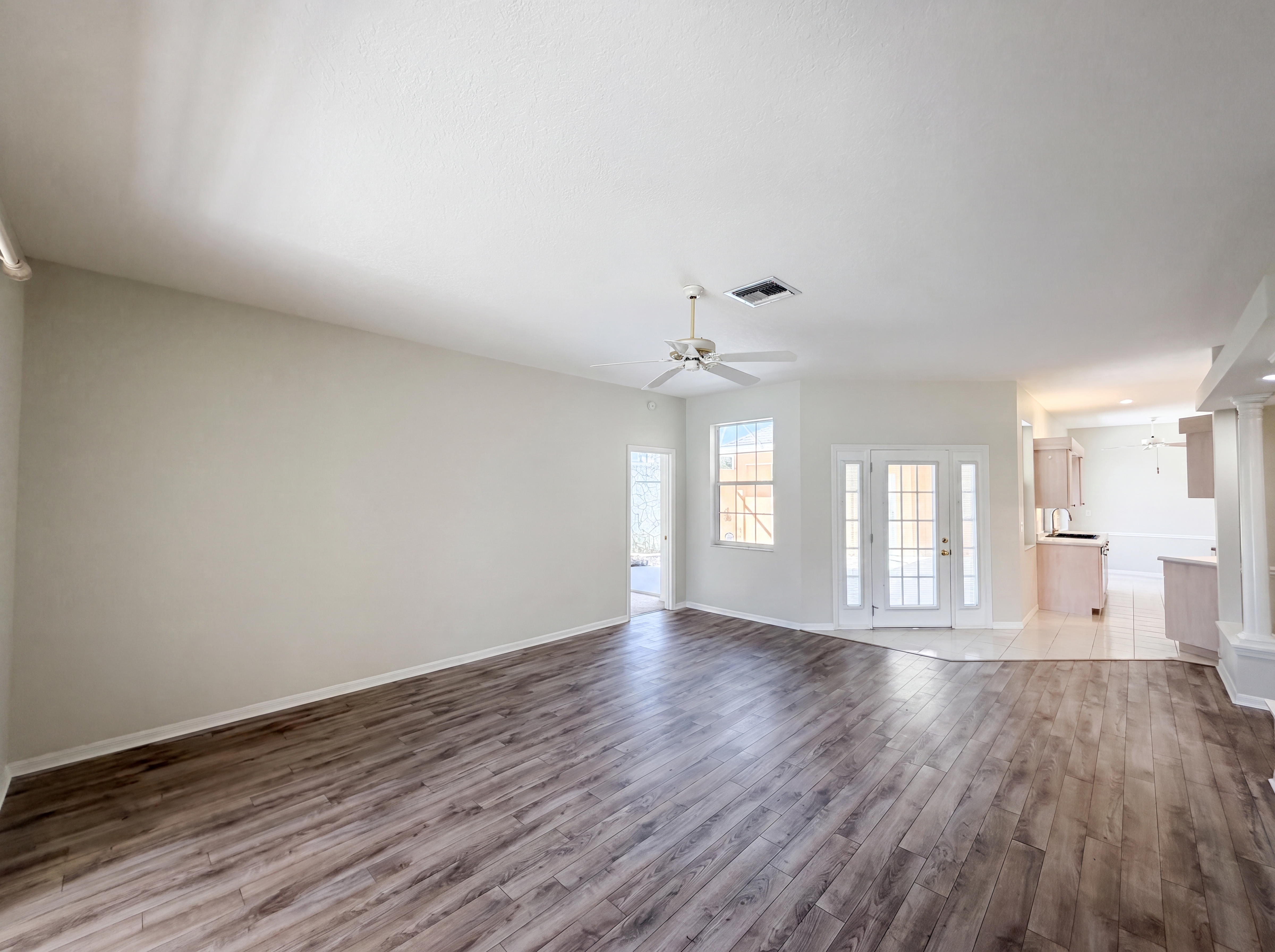 Photo 8 of 23 of 3608 Creekside Dr, Sebring, FL