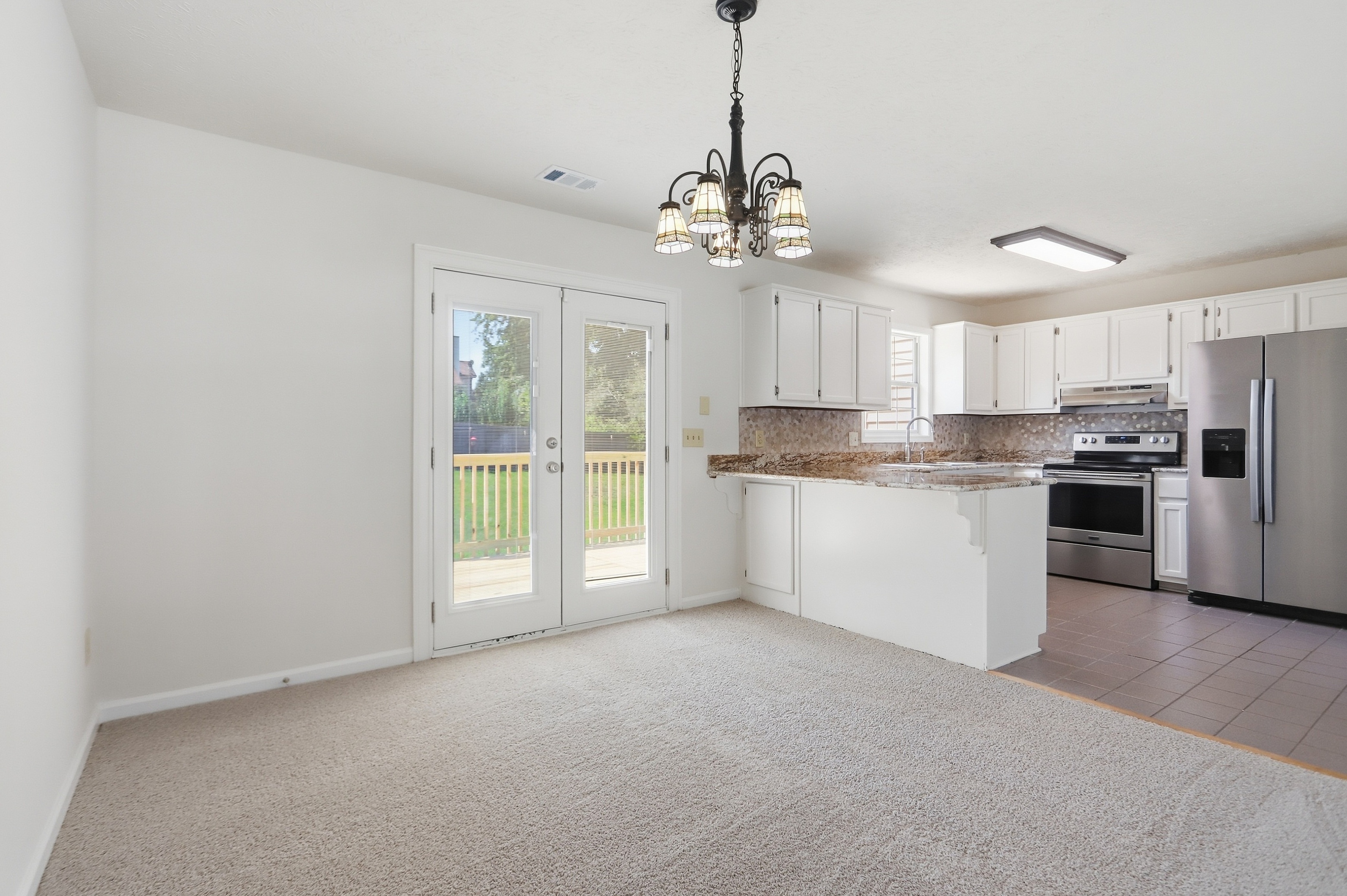 Photo 7 of 38 of 5430 Princeton Oaks Dr, Sugar Hill, GA