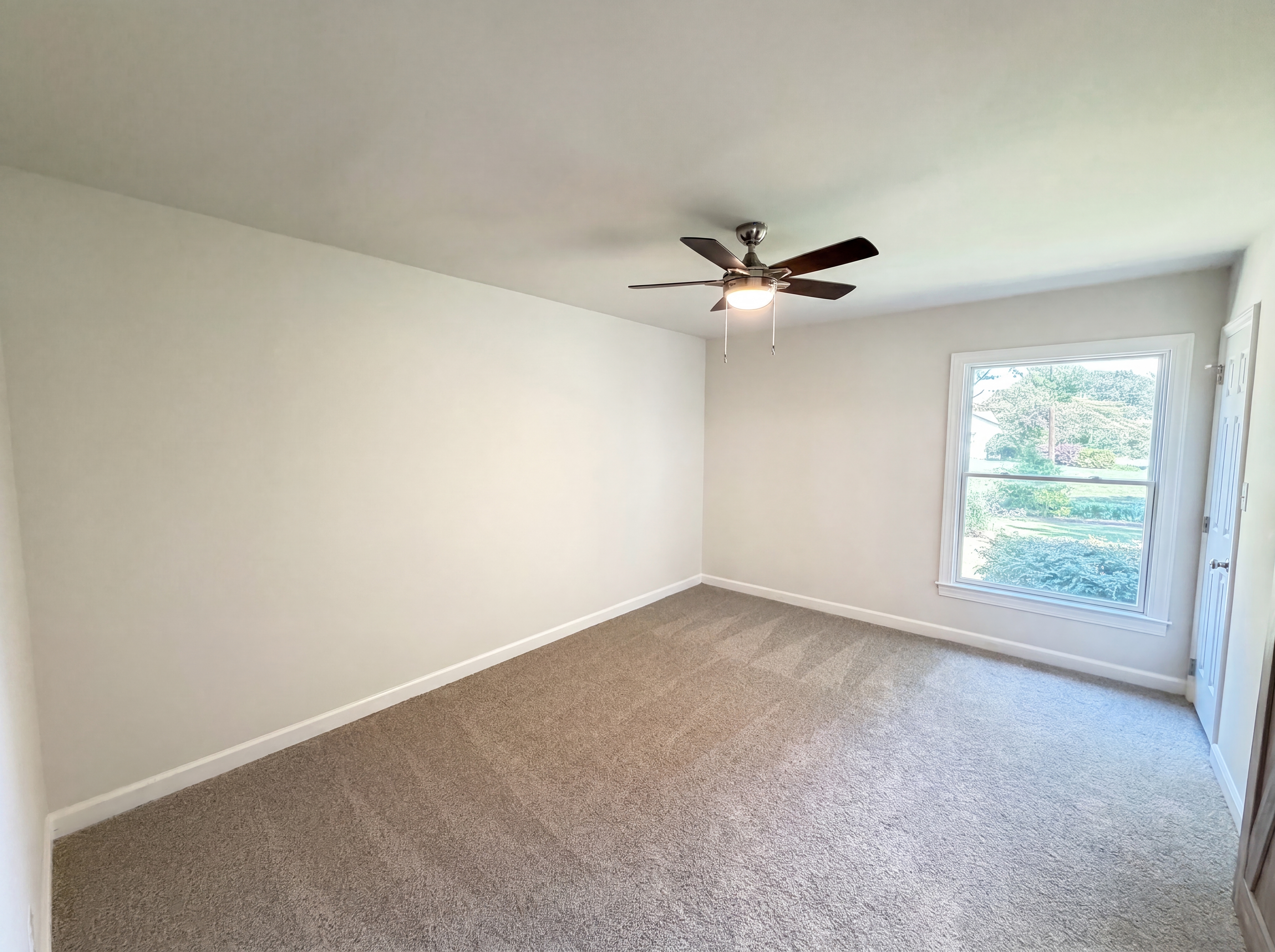 Photo 13 of 22 of 6505 Boykin Spaniel Rd, Charlotte, NC