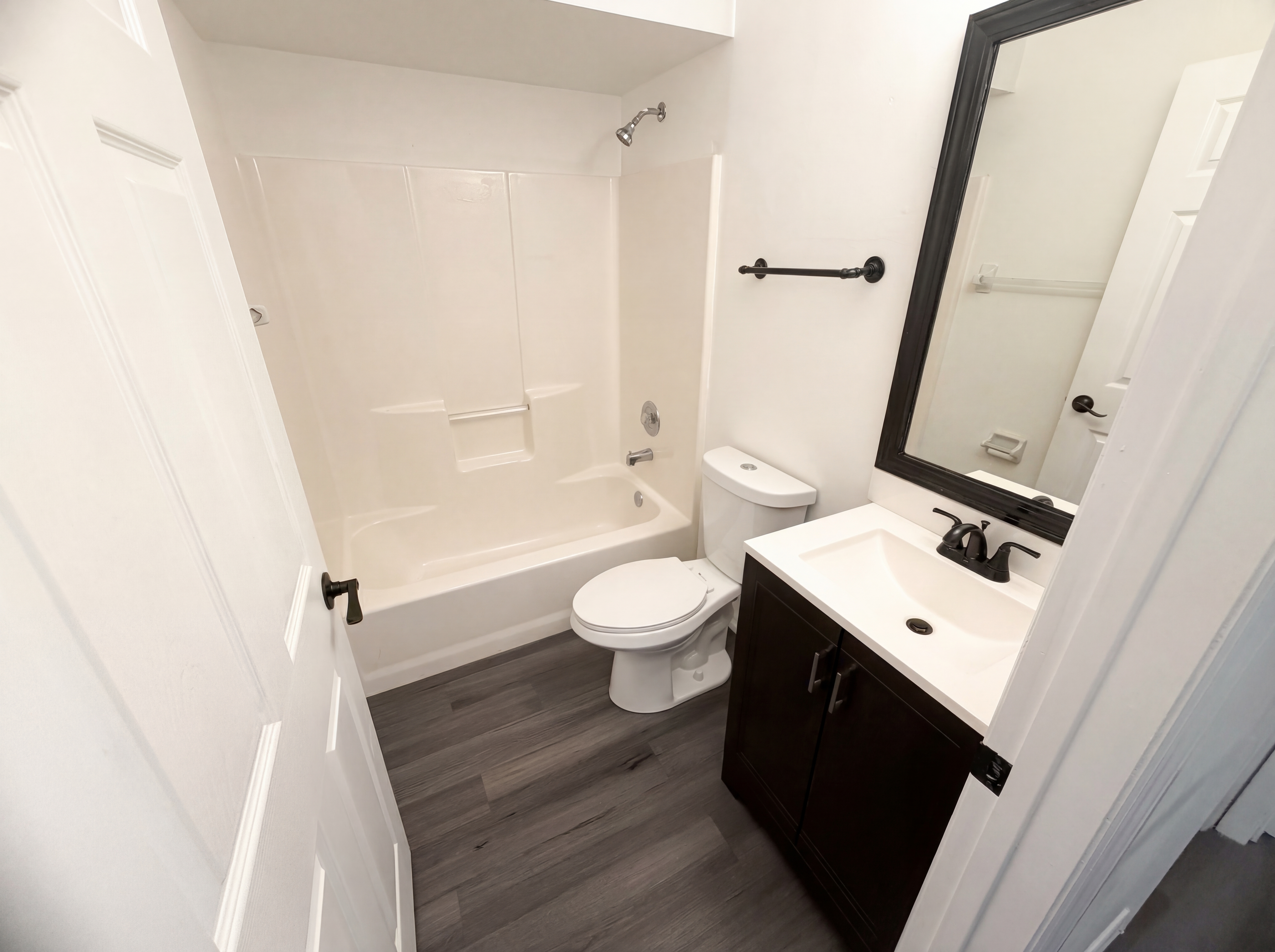 Photo 23 of 27 of 681 SW McCoy Ave, Port Saint Lucie, FL