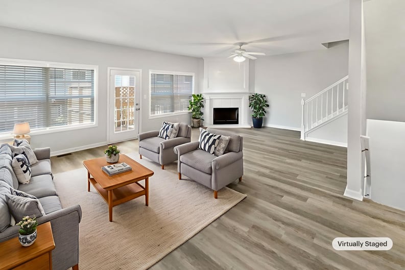 Property photo 2 of 1622 Halliard Dr