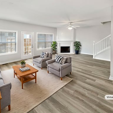 Property photo 2 of 1622 Halliard Dr