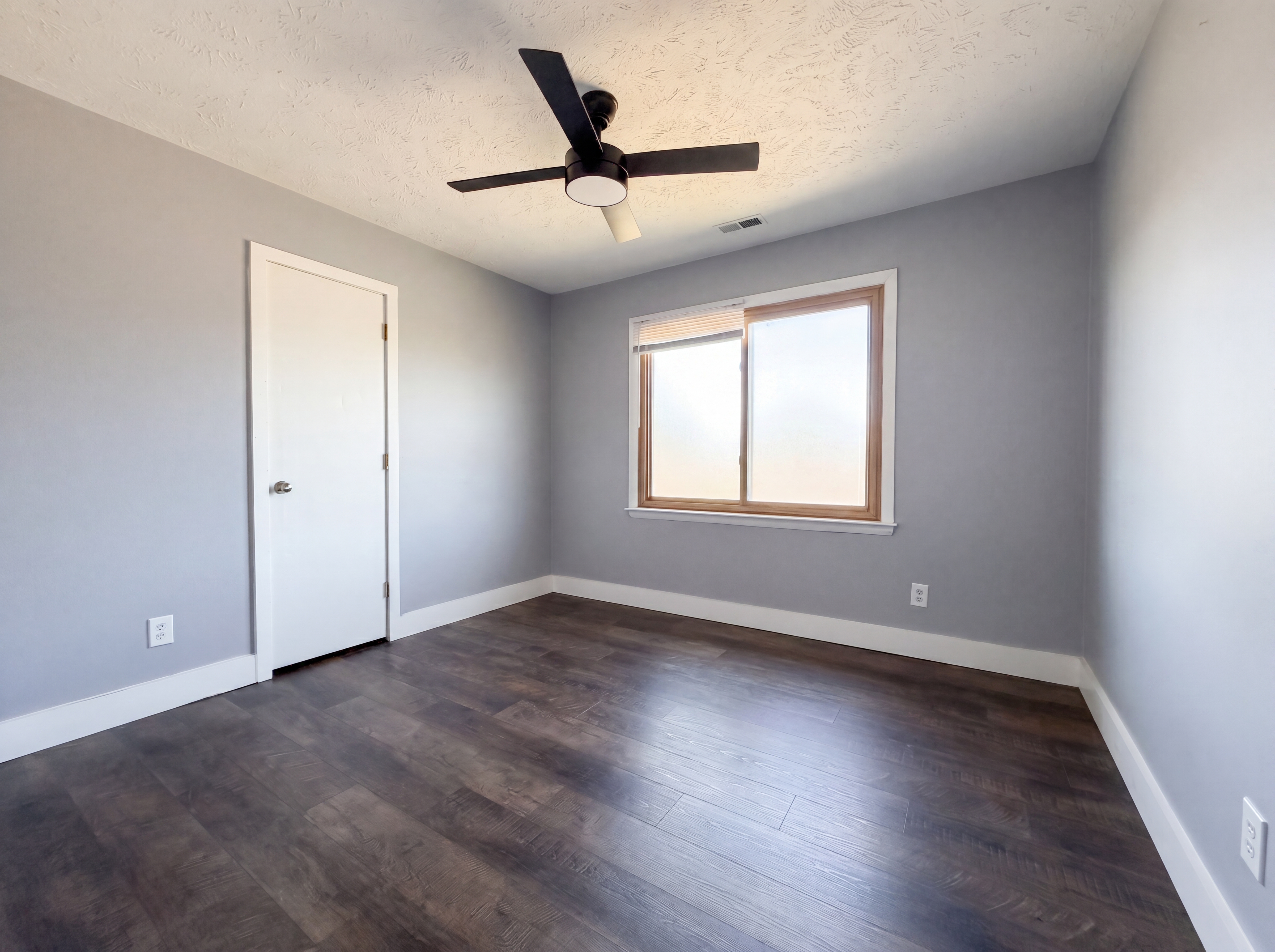 Photo 9 of 16 of 1512 Dovetail Dr, Fayetteville, NC