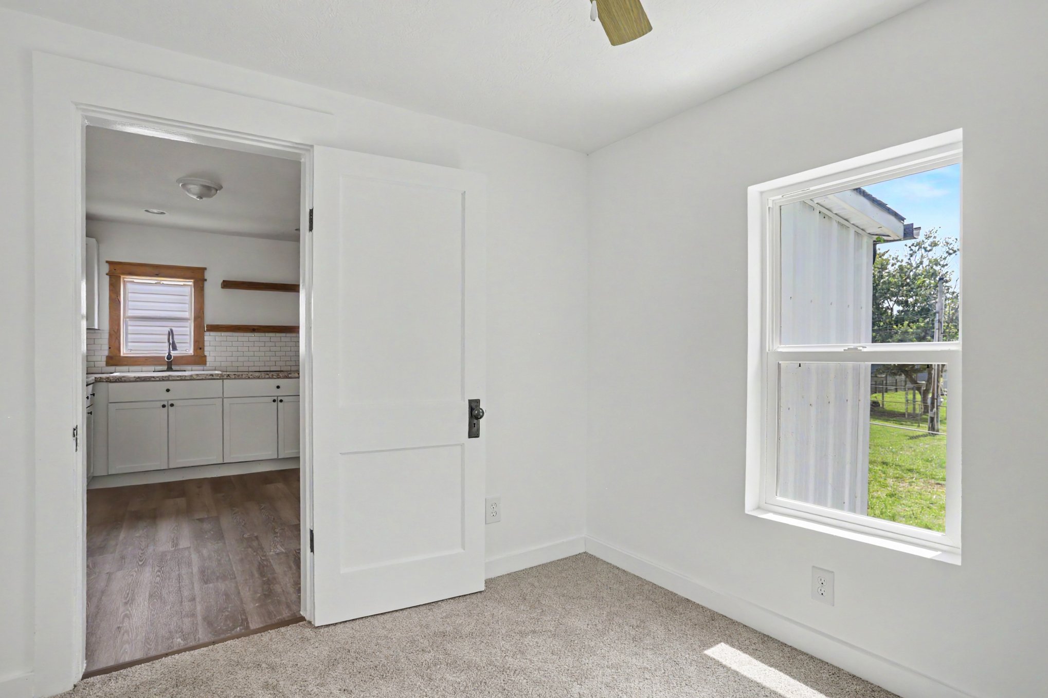 Photo 9 of 17 of 7 E Vine St, Jackson, OH