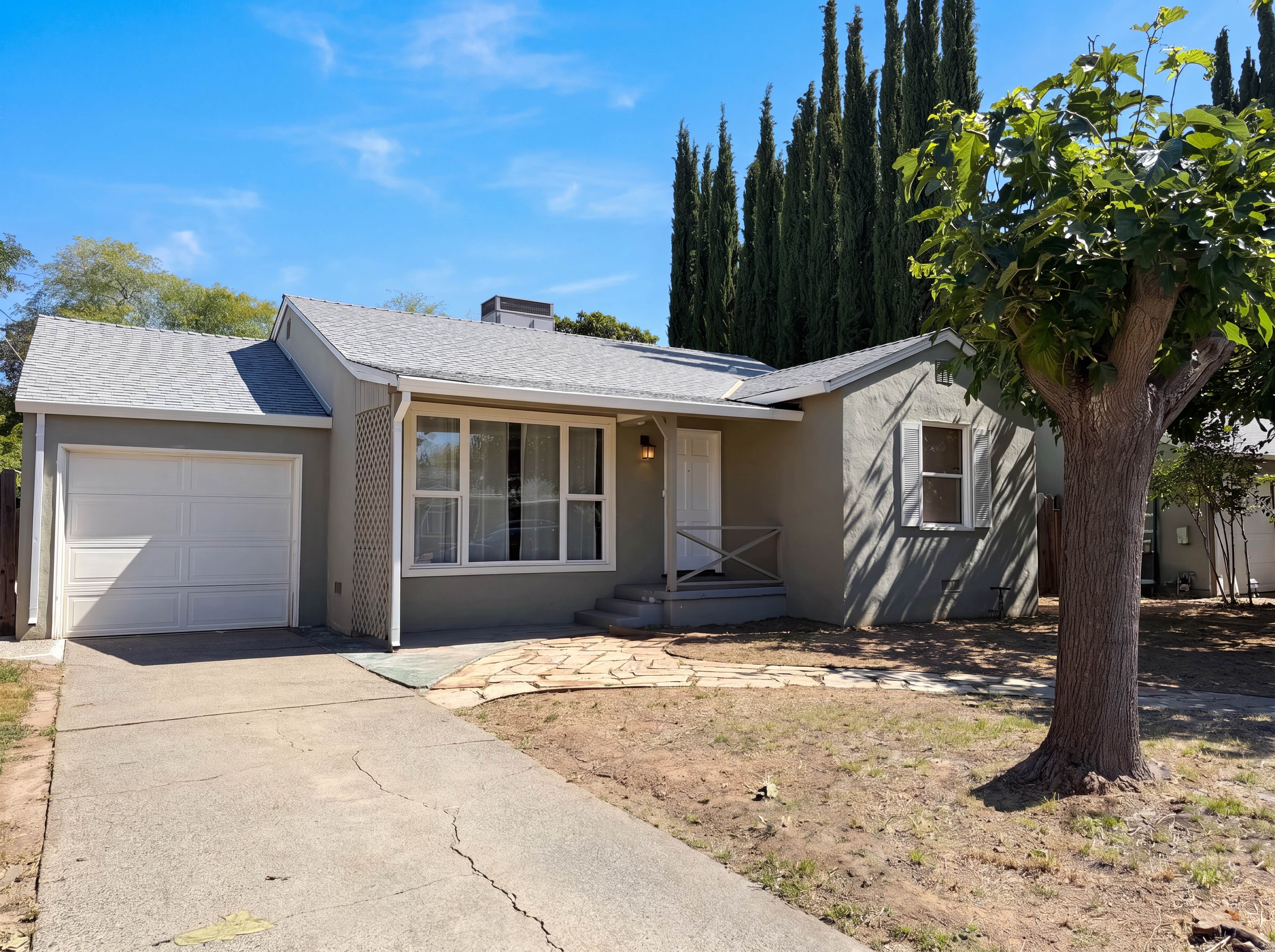 Photo 21 of 29 of 6015 12th Ave, Sacramento, CA
