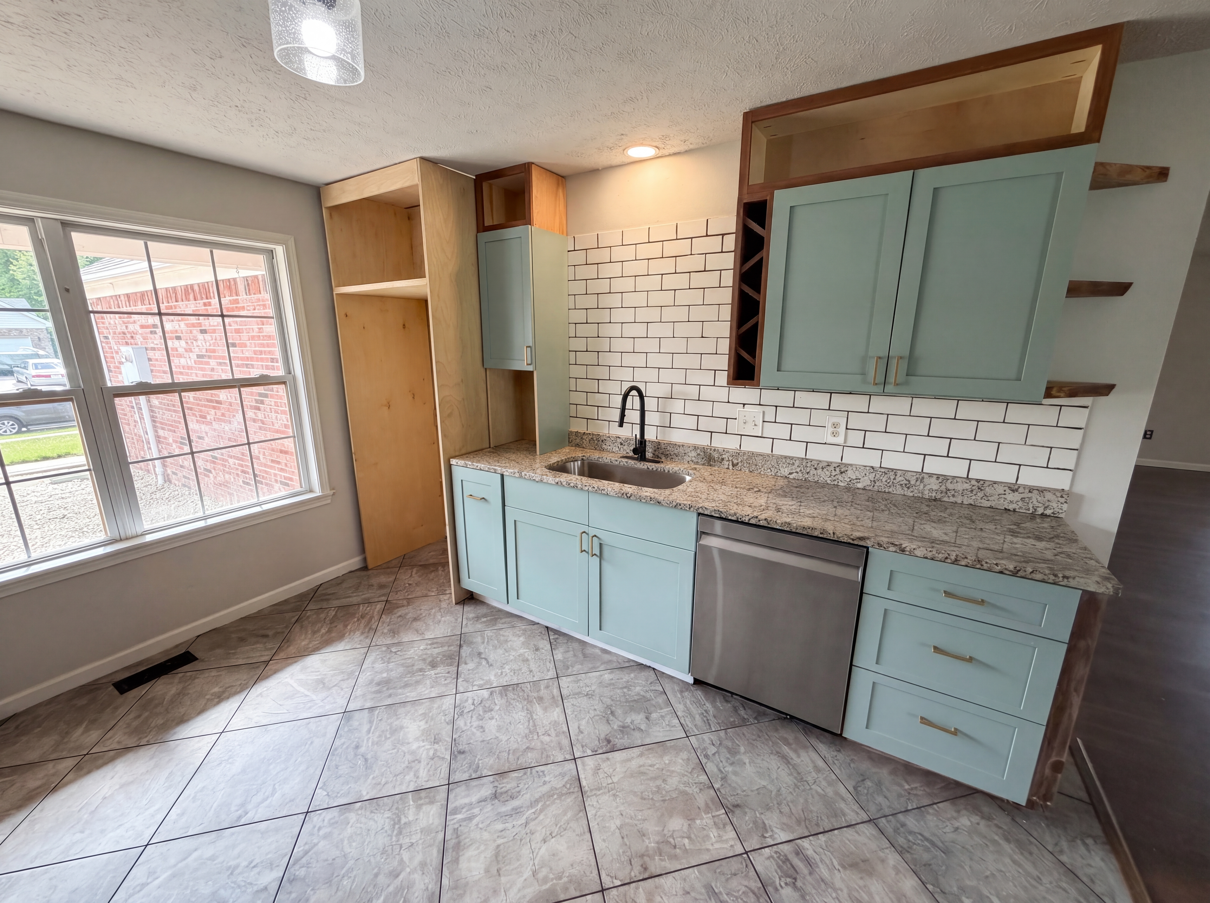 Photo 6 of 26 of 3646 Meadowlark Ln, Brownsburg, IN