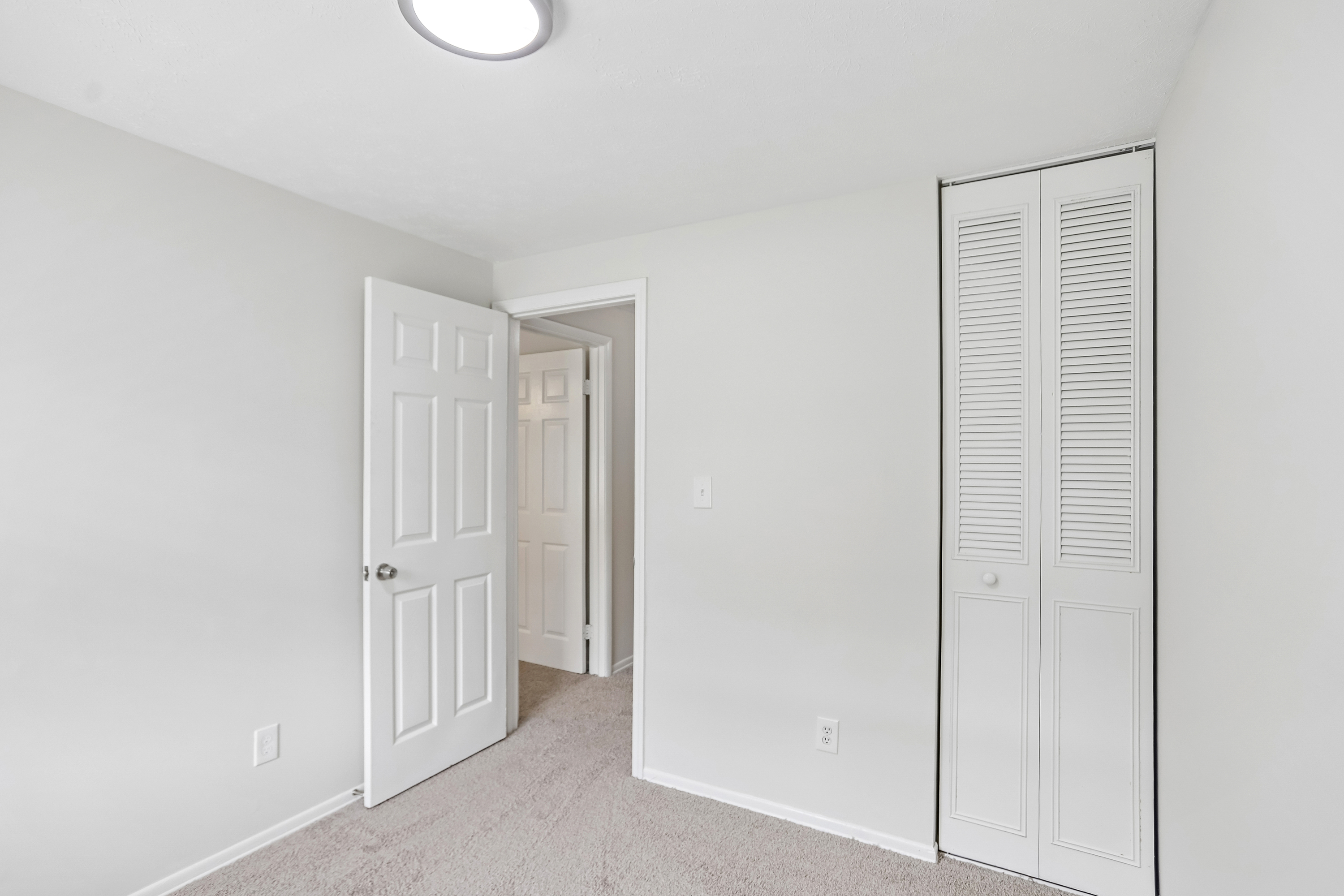 Photo 20 of 34 of 3020 Forestside Ln, Atlanta, GA