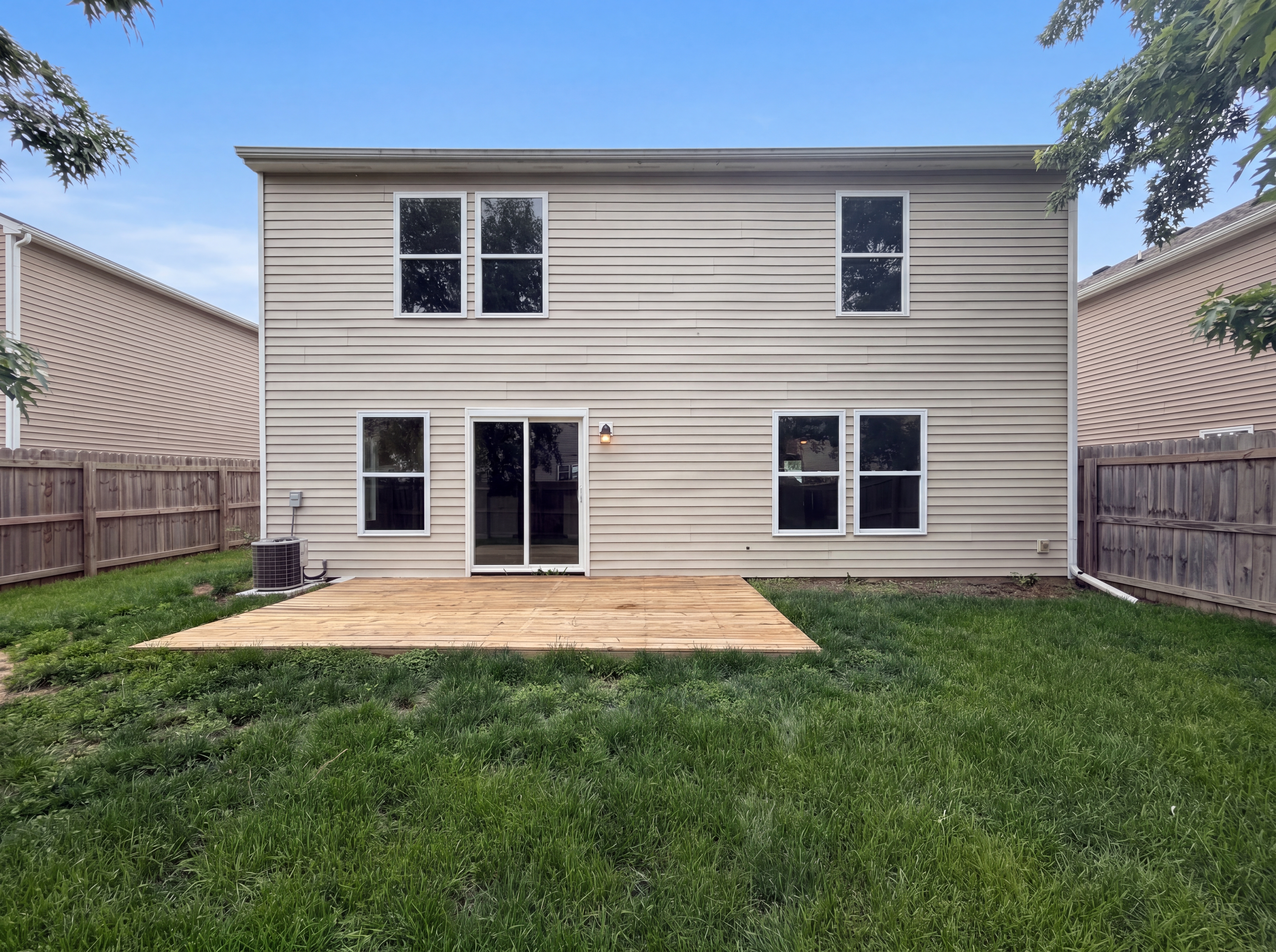Photo 5 of 23 of 8134 S Firefly Dr, Pendleton, IN