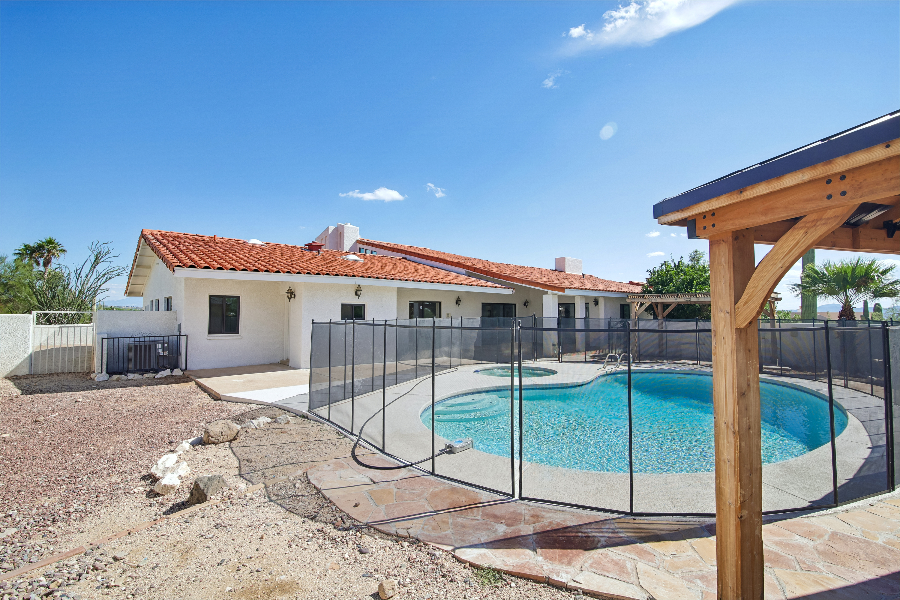 Photo 6 of 46 of 8331 N Rose Marie Ln, Tucson, AZ