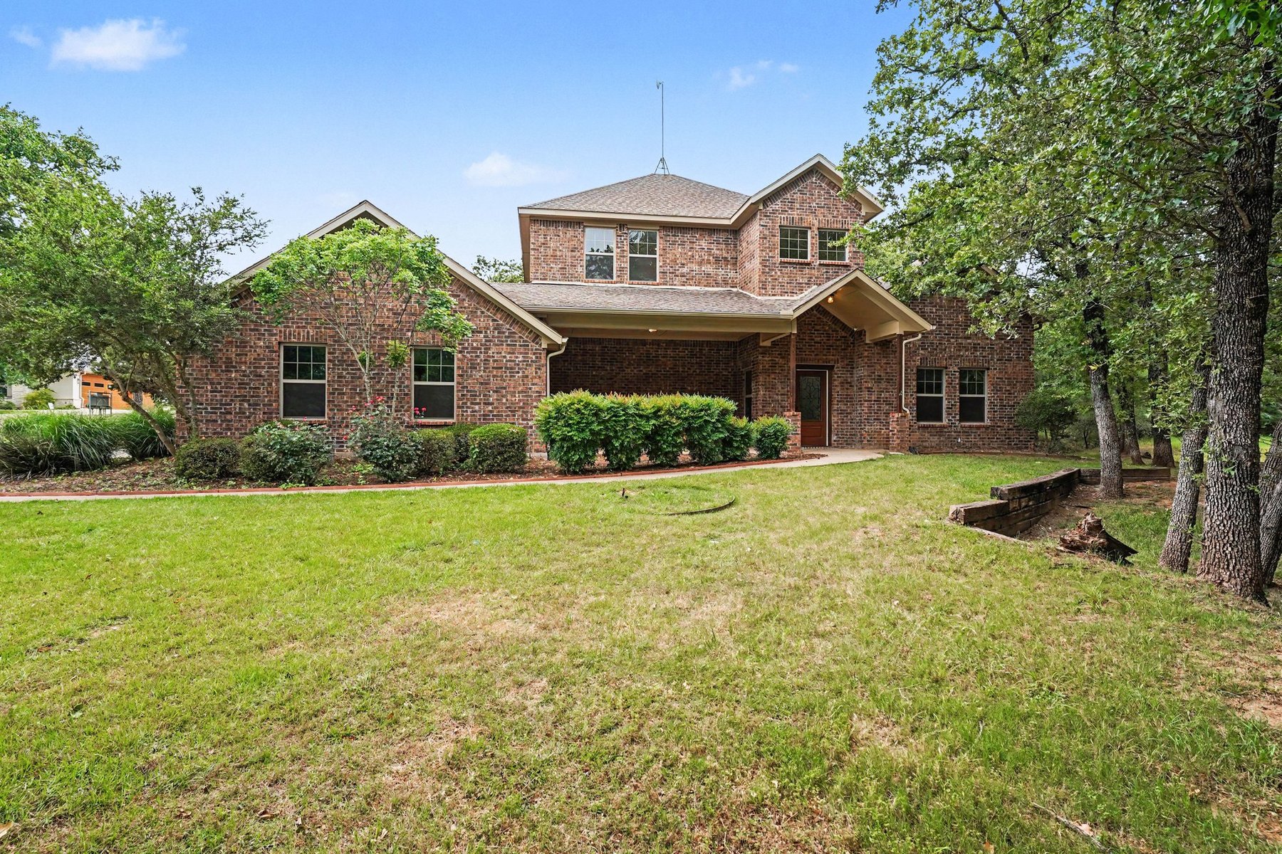 Photo 1 of 2190 County Road 2027