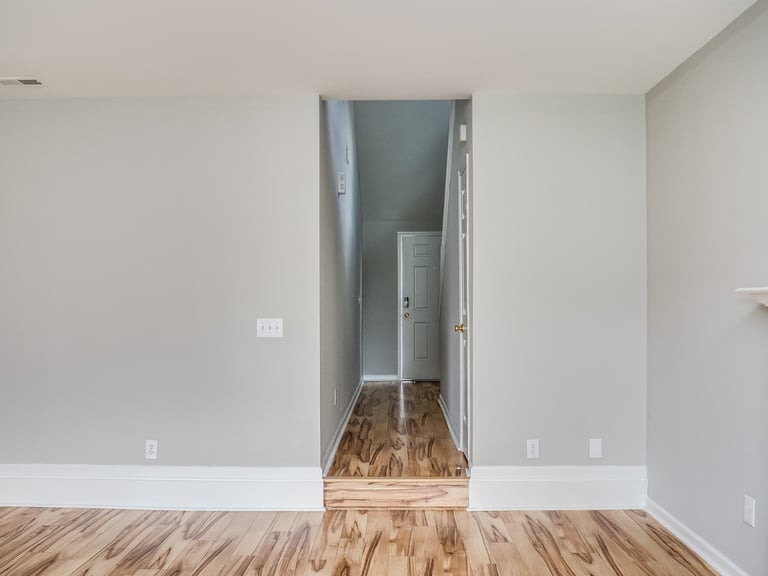 Photo 10 of 25 - 2505 Boulder Ridge Dr, Raleigh, NC 27610