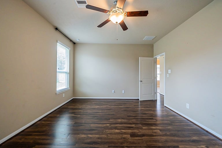 Photo 15 of 24 - 24627 Colonial Maple Dr, Katy, TX 77493