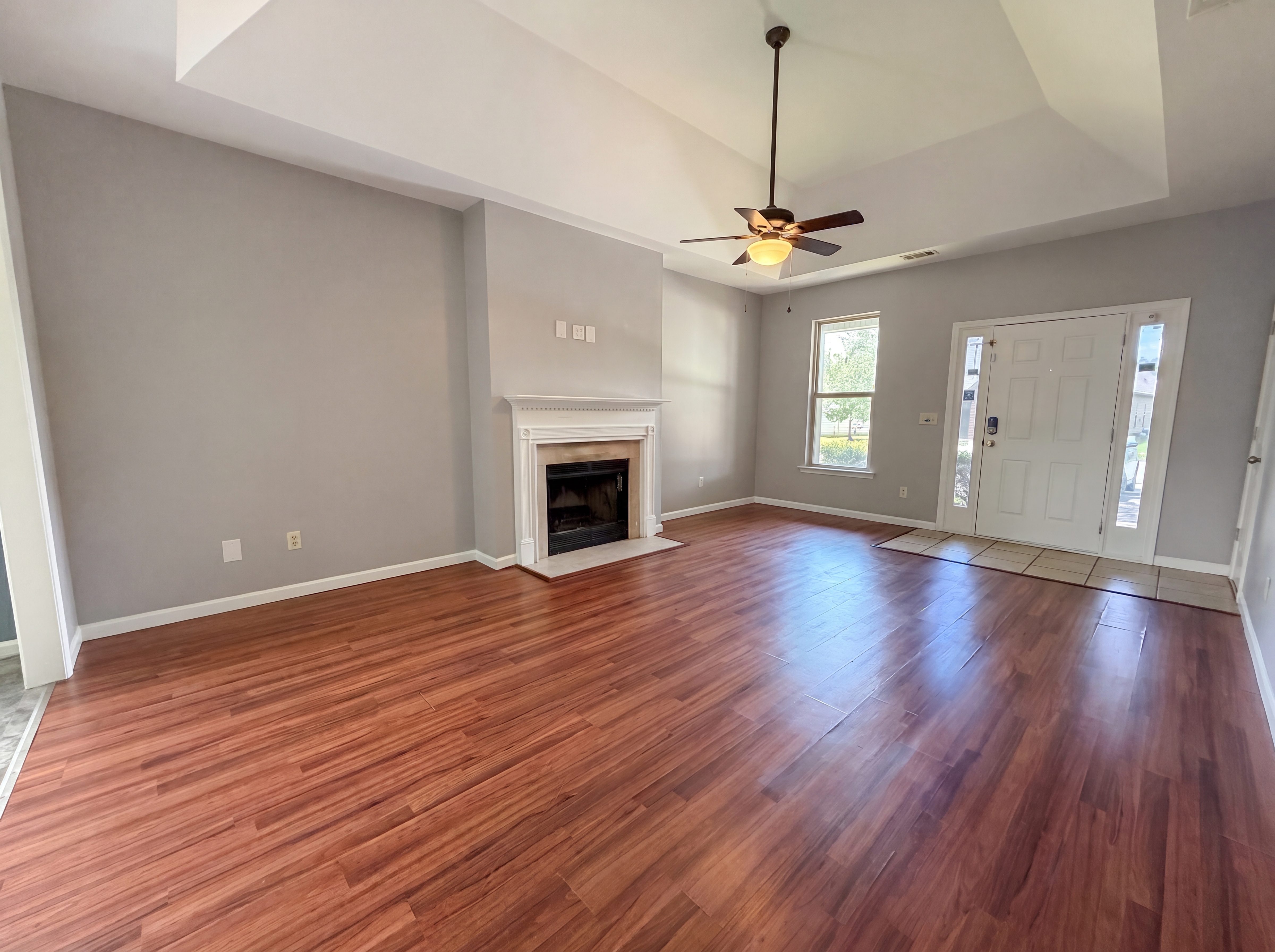 Photo 3 of 19 of 1124 Washington Dr, Moody, AL