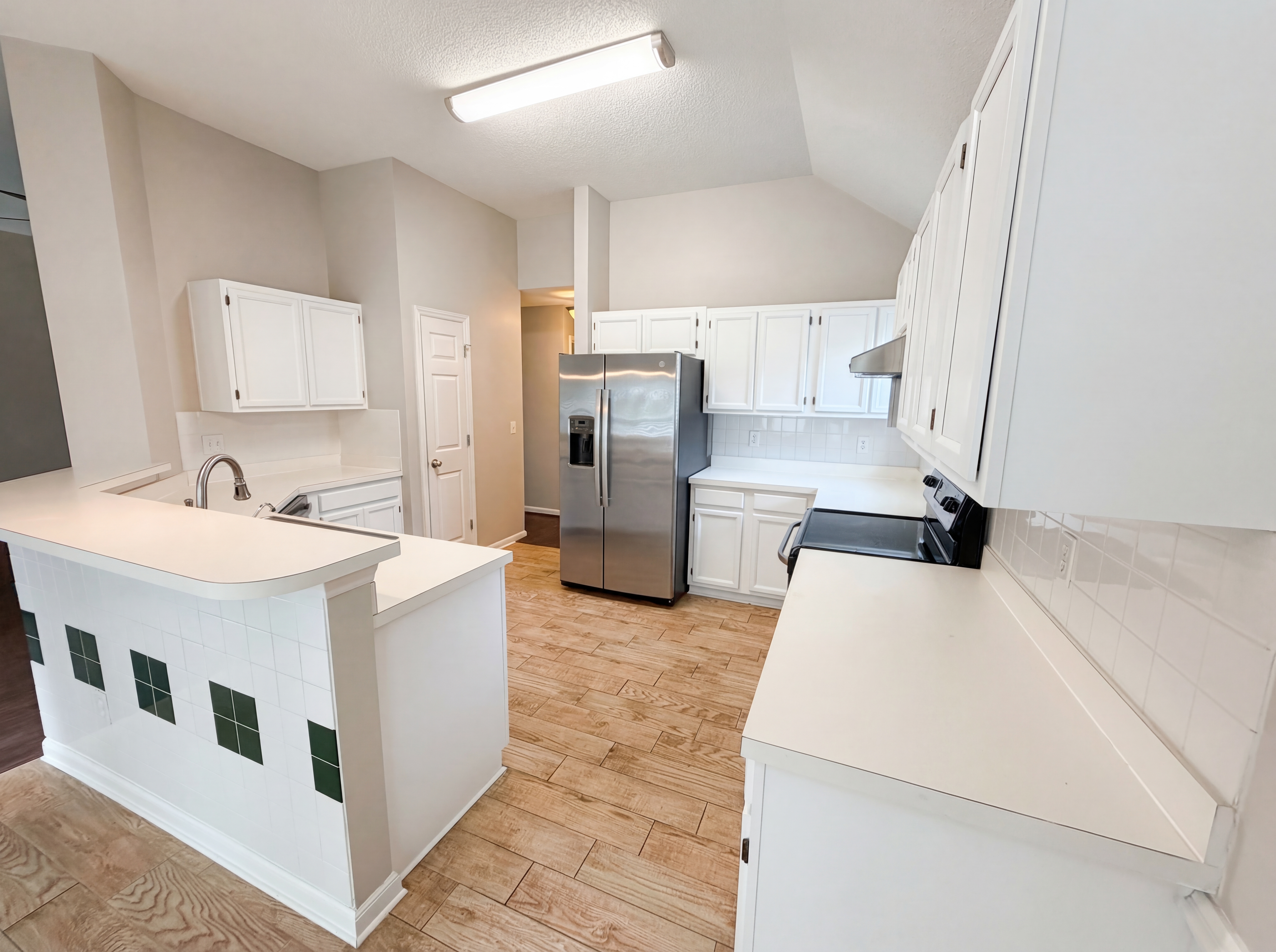 Photo 2 of 22 of 206 Gleneagle Cir, Irmo, SC