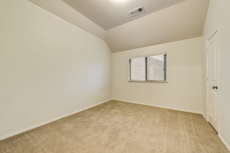 Photo 24 of 30 - 594 Miramar Dr, Rockwall, TX 75087