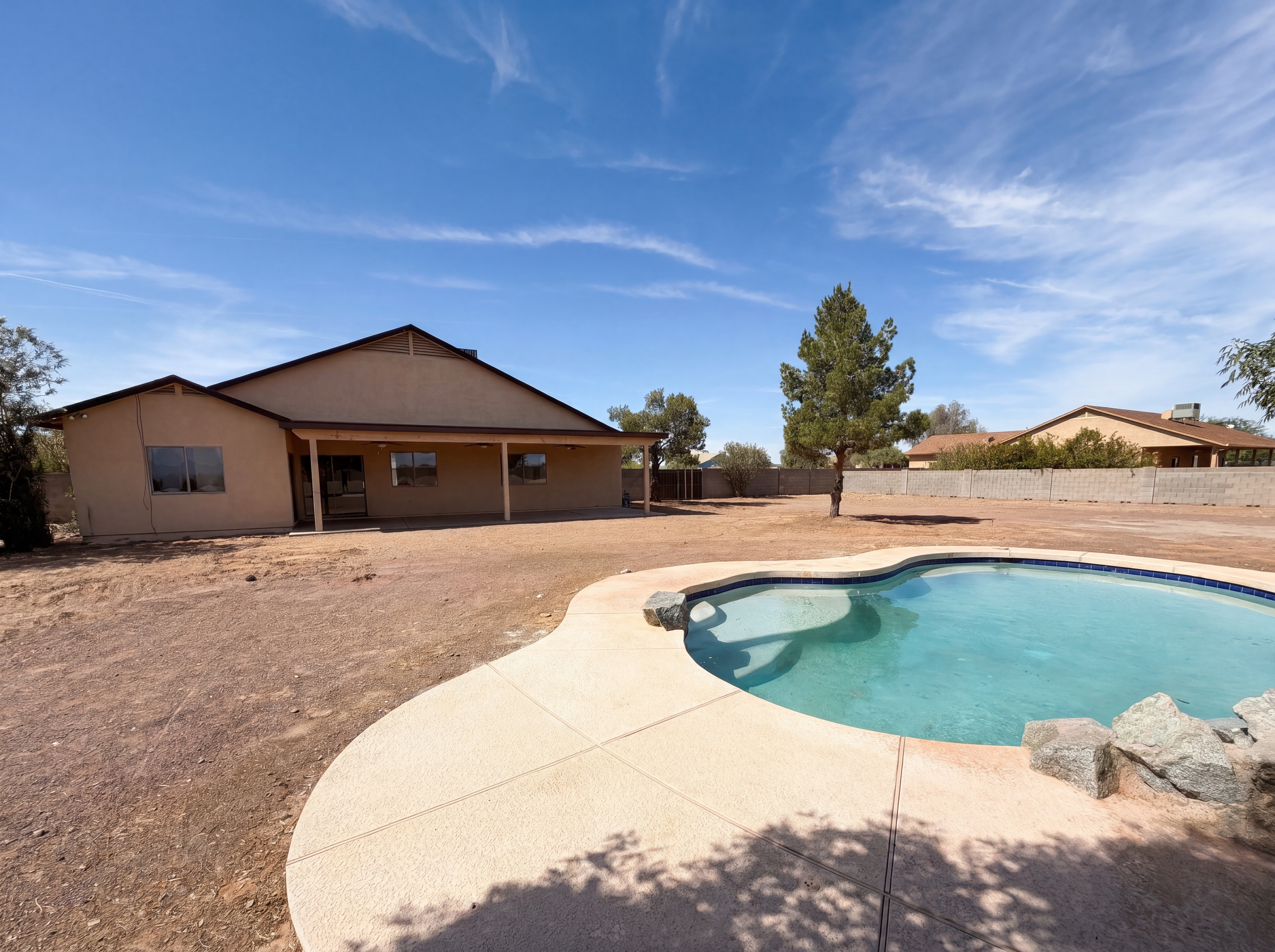 Photo 5 of 32 of 29918 N 225th Ave, Wittmann, AZ