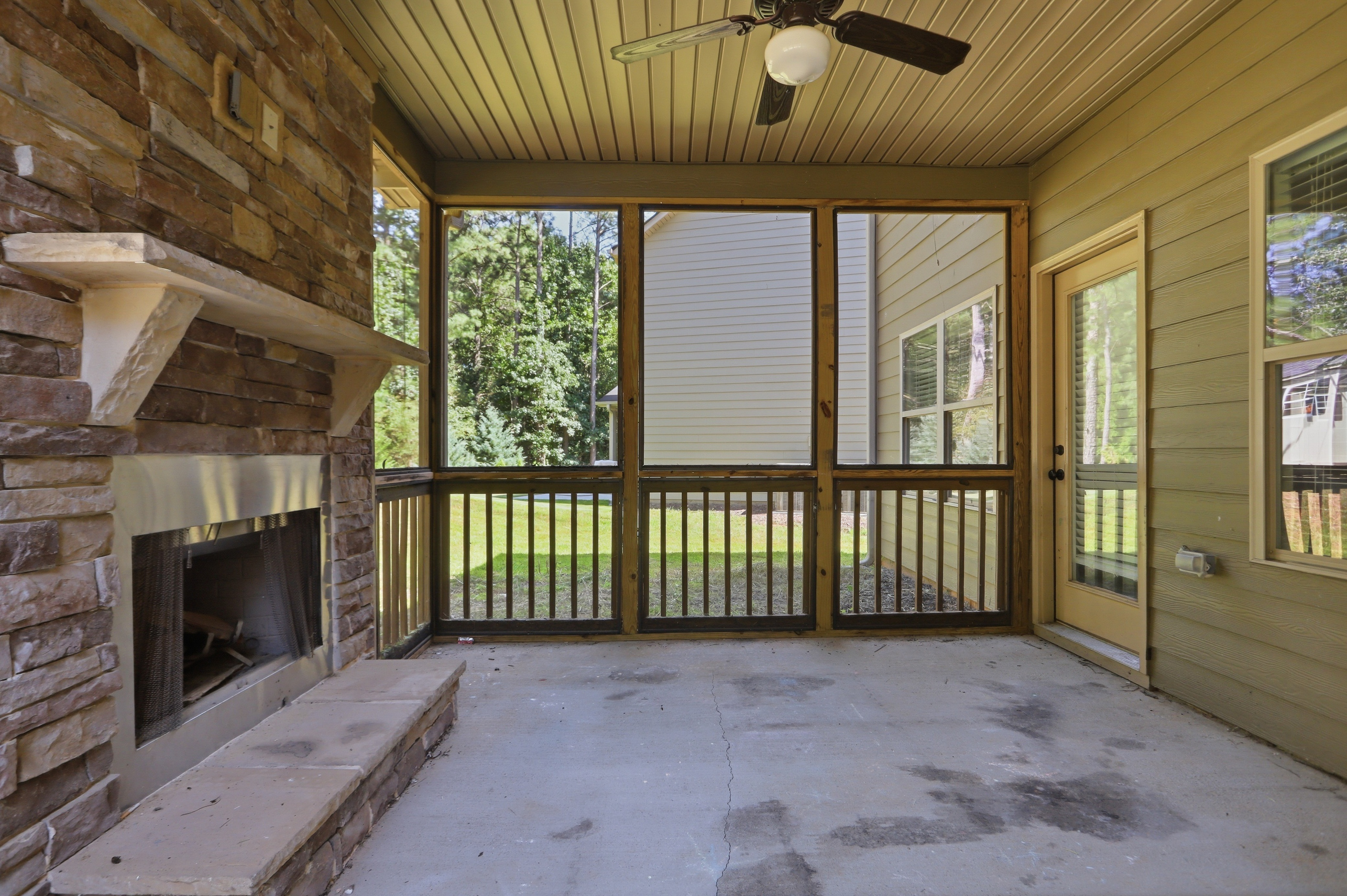 Photo 36 of 44 of 157 Ashbury Cir, Dallas, GA