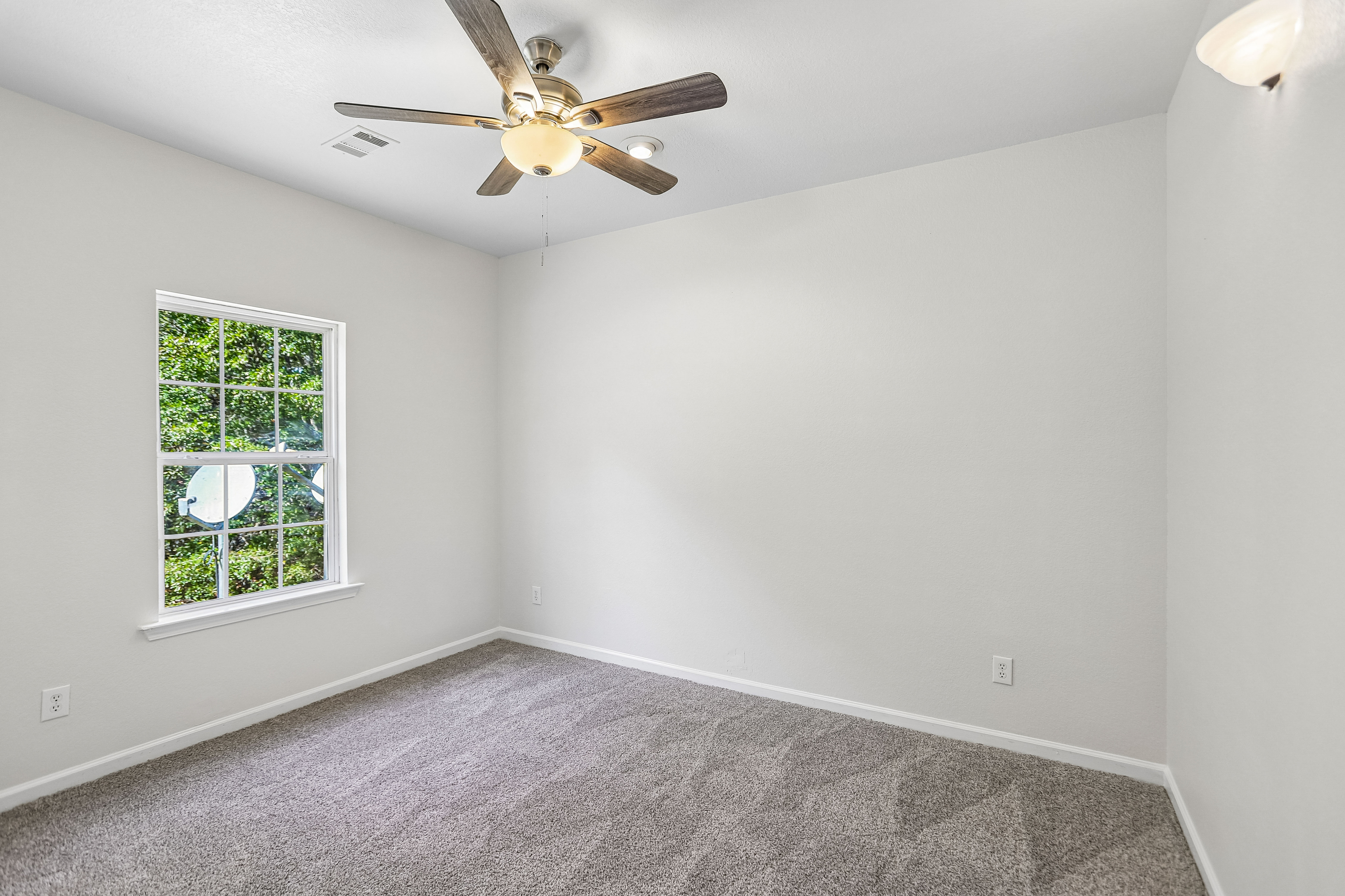 Photo 13 of 19 of 387 Apple Blossom Way, Macon, GA