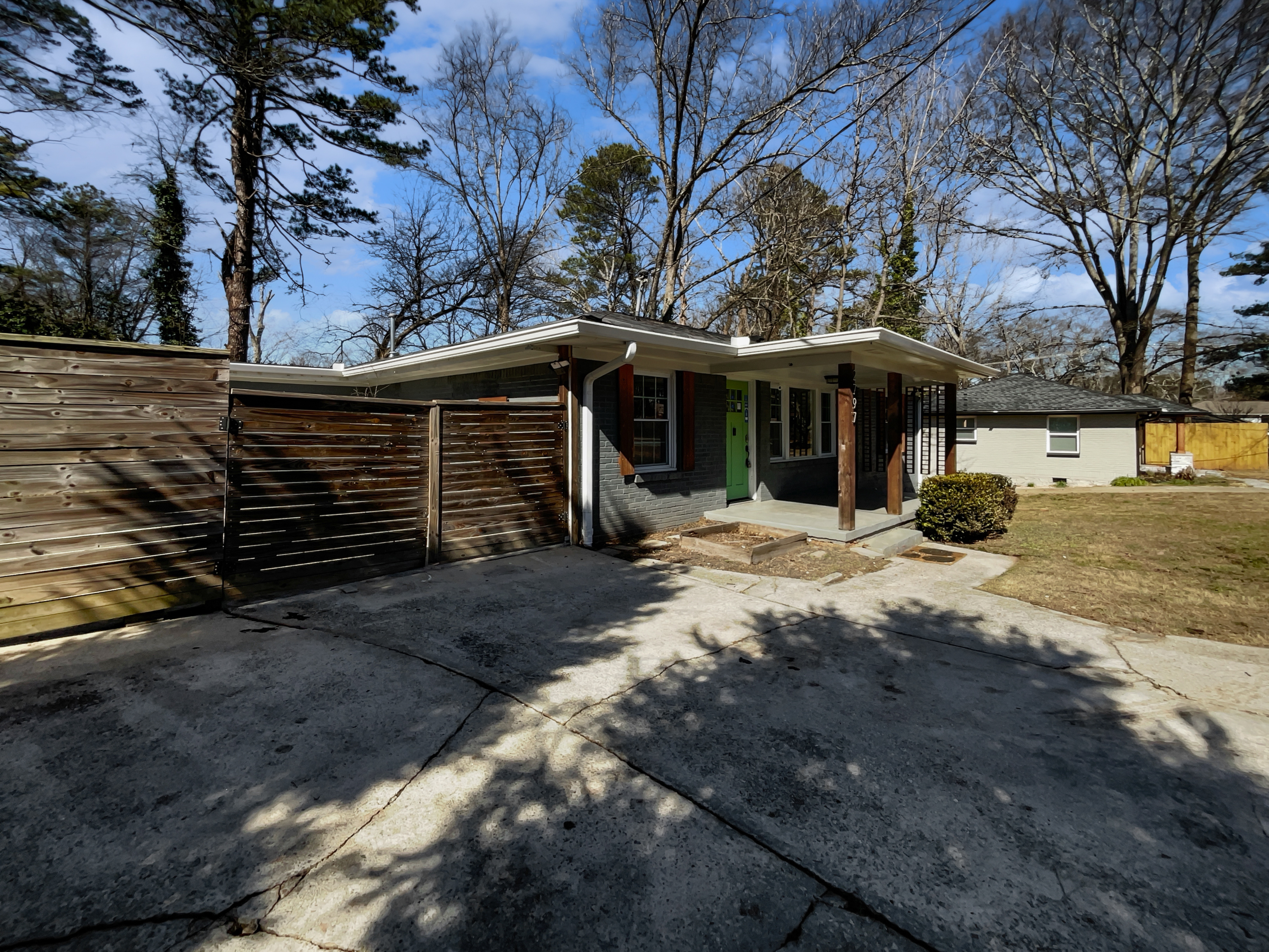 Photo 19 of 21 of 2797 Gresham Rd SE, Atlanta, GA
