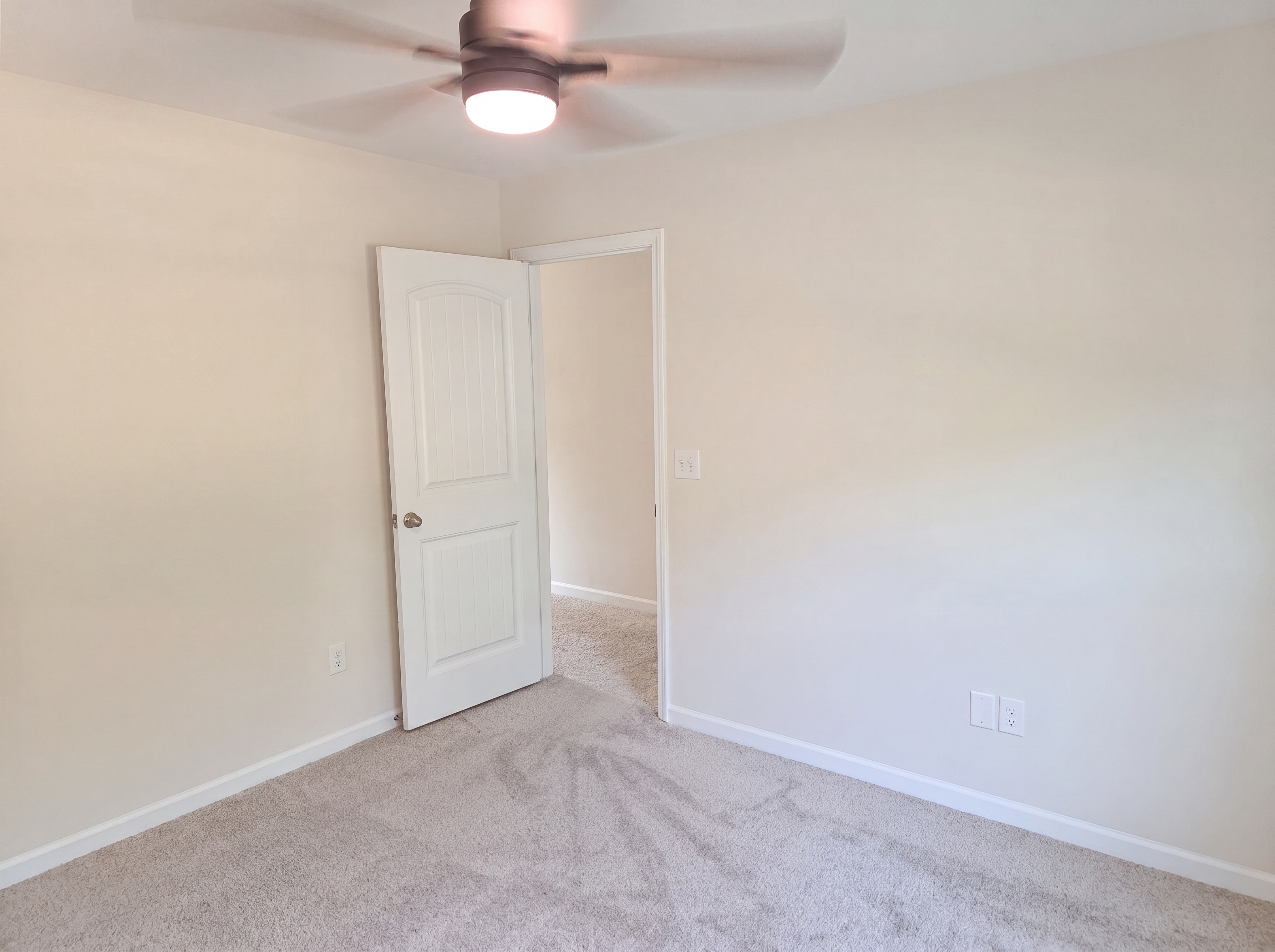 Photo 14 of 22 of 2050 Barnhart Dr, Sumter, SC
