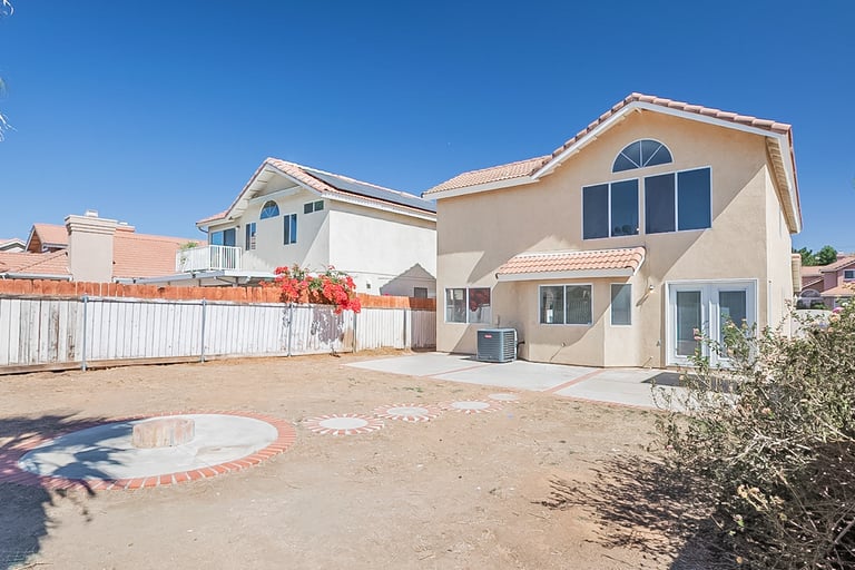 Photo 29 of 30 - 5621 El Palomino Dr, Jurupa Valley, CA 92509