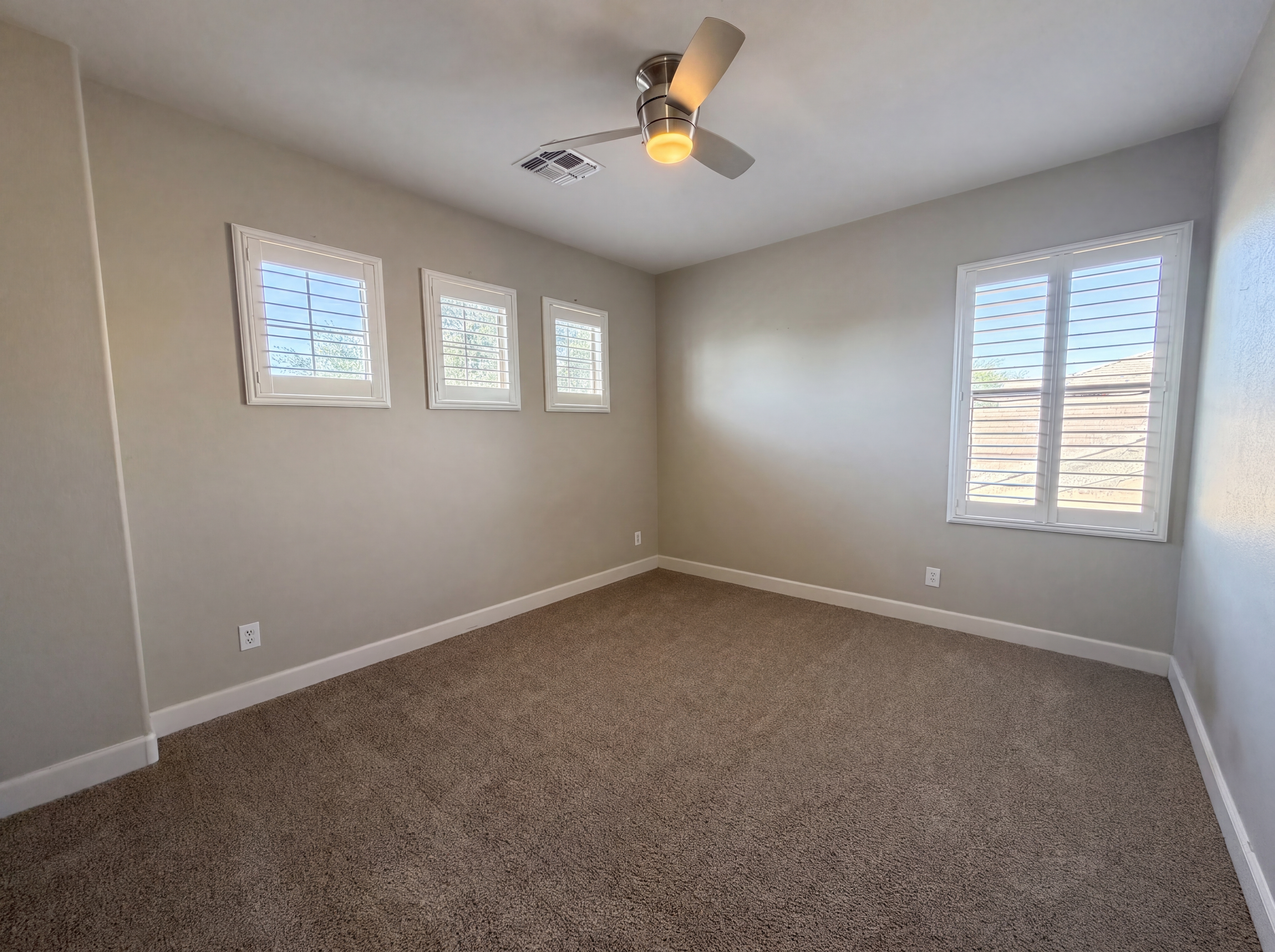 Photo 28 of 37 of 1738 E Beretta Pl, Chandler, AZ