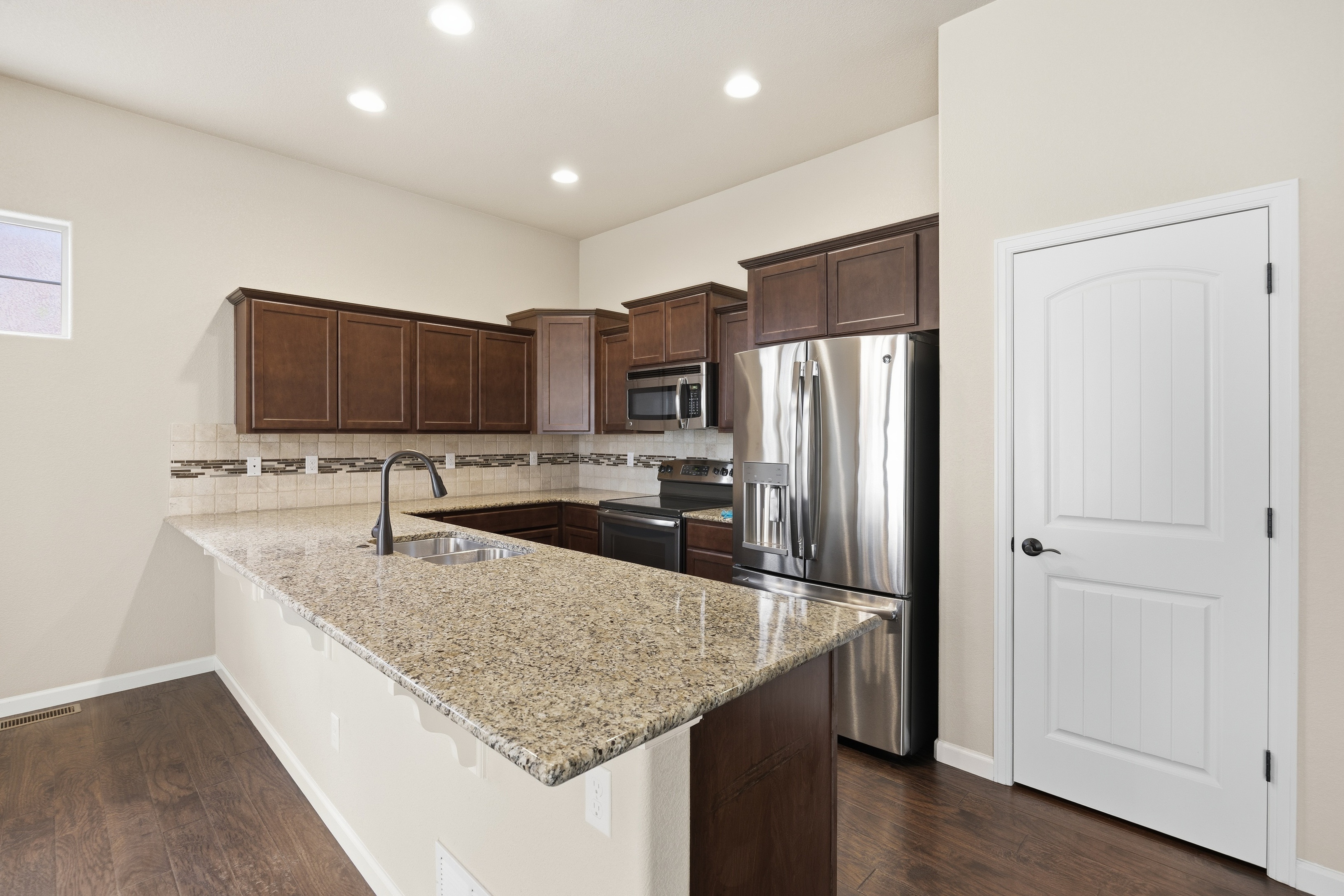 Photo 2 of 40 of 8473 Grand Peak Vista Pt, Colorado Springs, CO