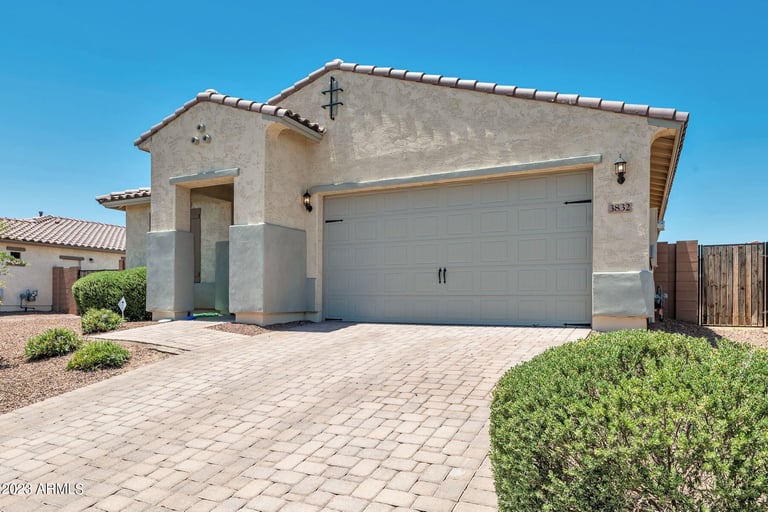 default property photo